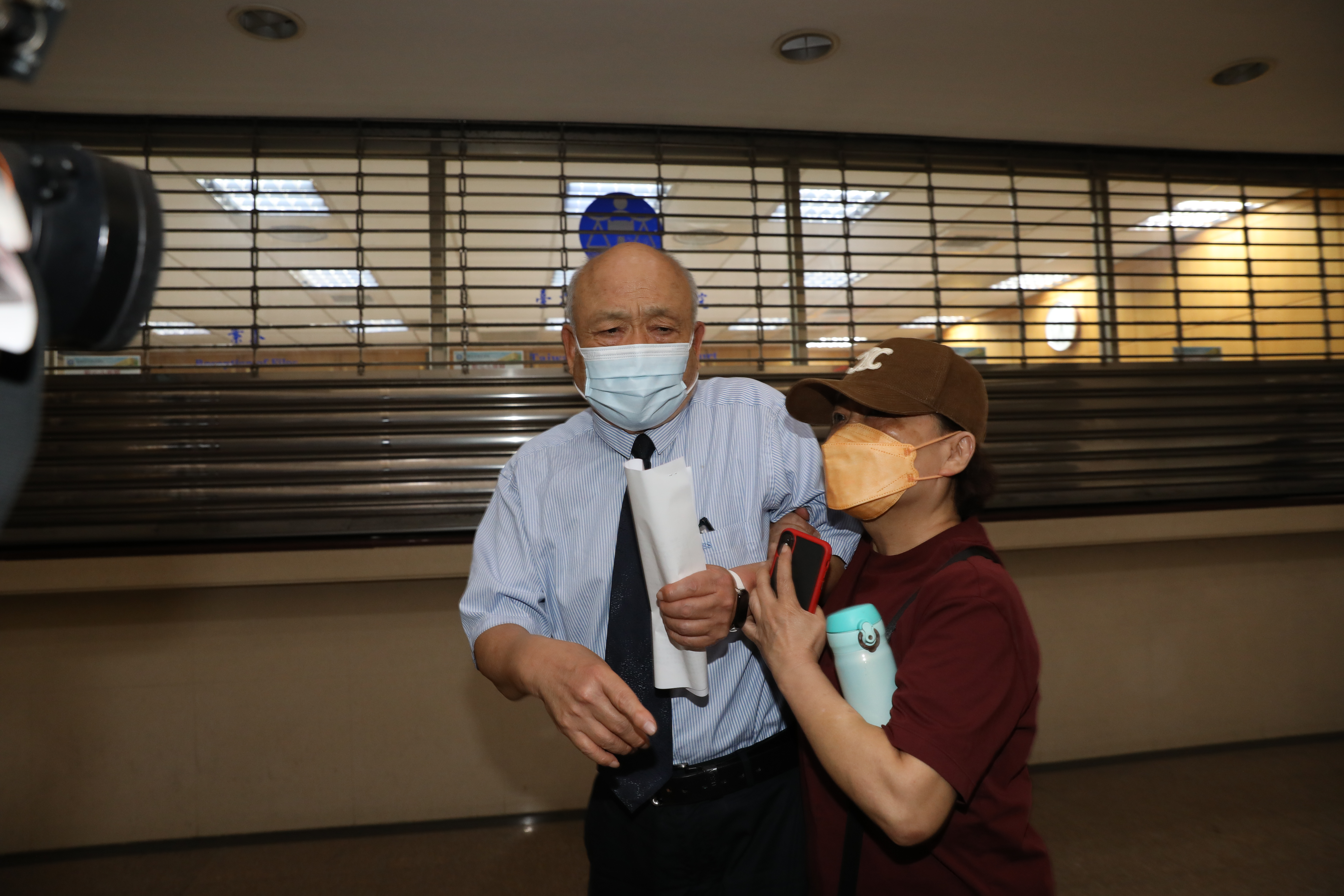 朱亞虎今翻供，稱柯文哲、應曉薇通電話談京華城案，是自己的推測，並未親眼目睹。