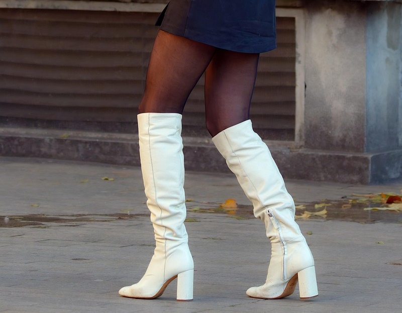 一名網友昨（6/30）在雲林地方社團緊急發文，大呼4月有與一名泰籍小姐「Claire」去汽車旅館的人，快去醫院檢查。示意圖。（翻攝自photoAC）