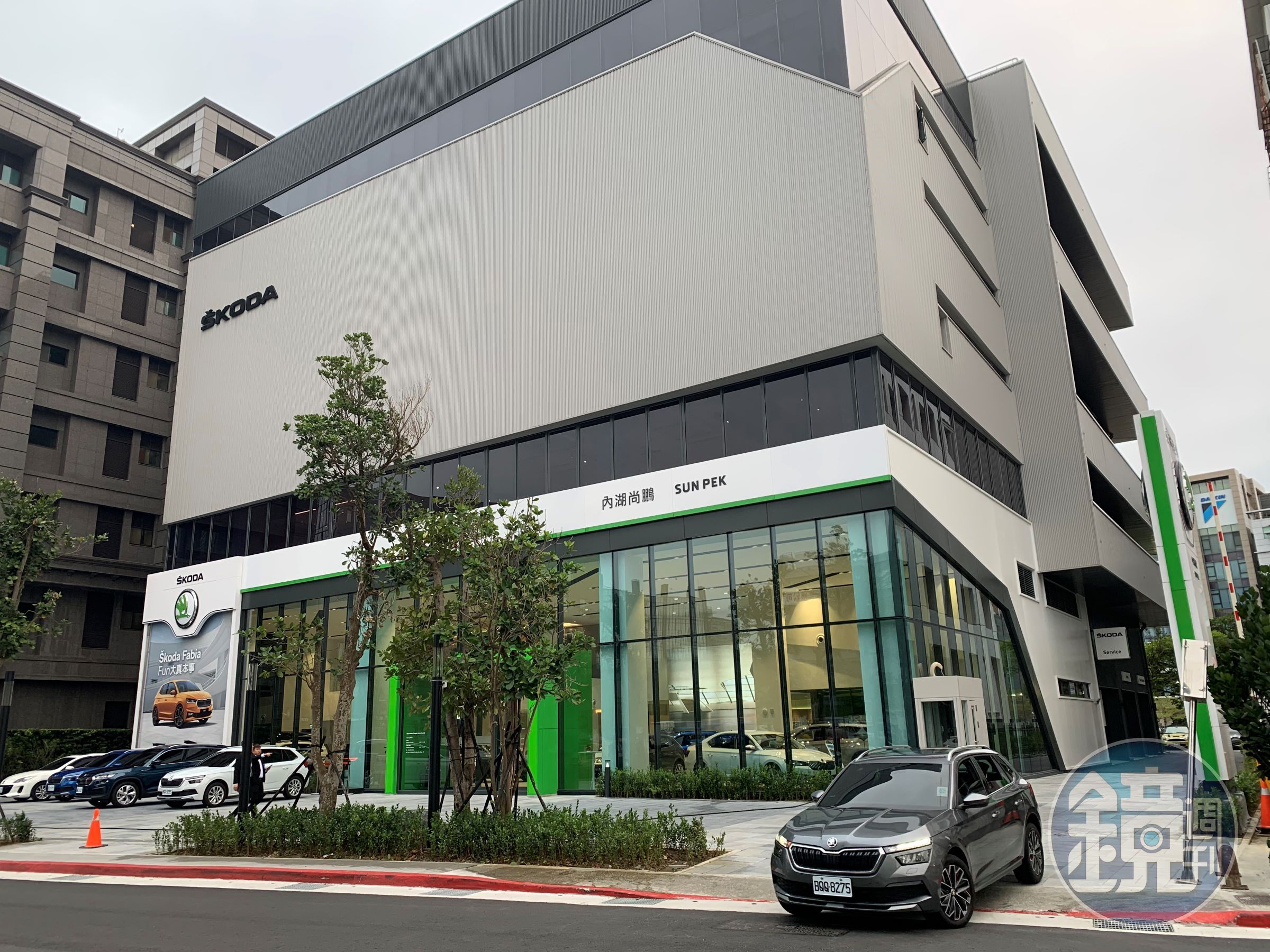 在保時捷新莊據點興建同時,吳睿弘2017年又拿下屬於VW集團的品牌SKODA