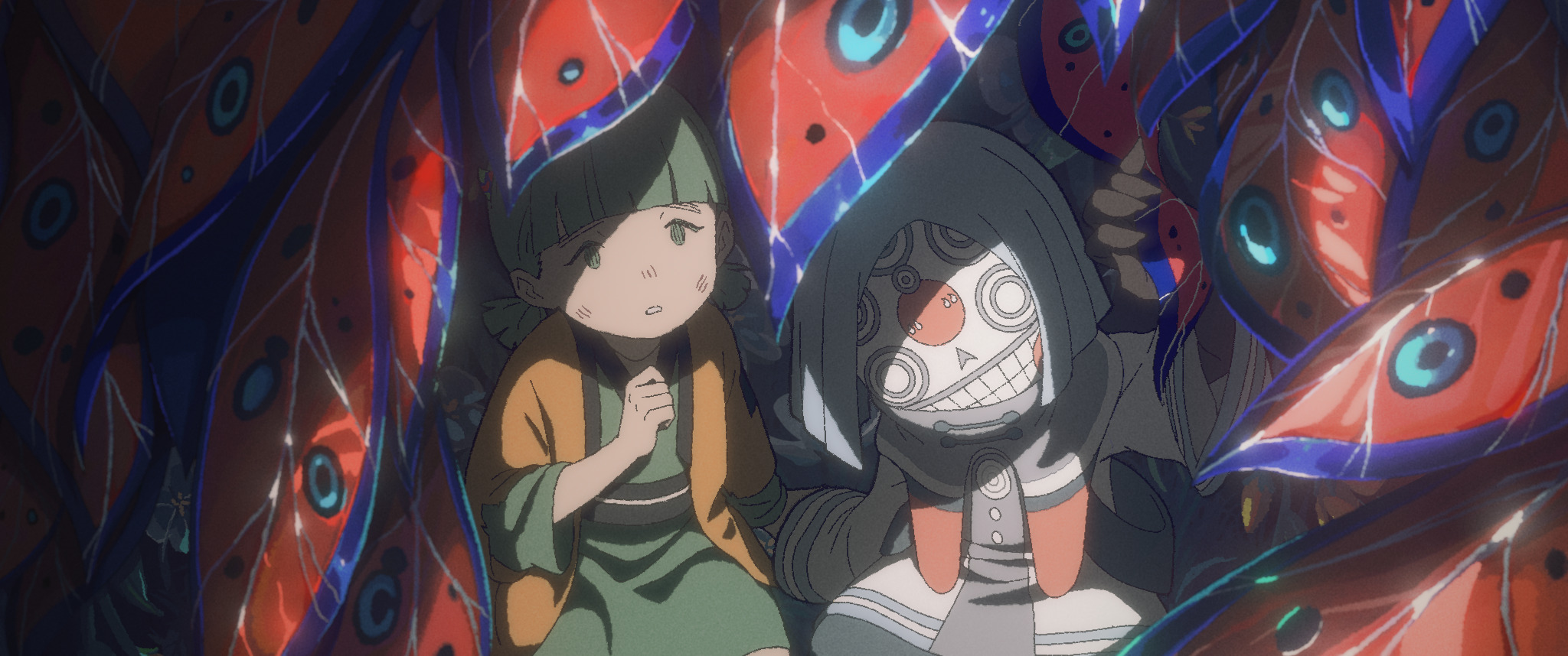 劇照展示女孩與面具小鬼置身於魔眼紅葉林，色彩詭譎且視覺強烈。