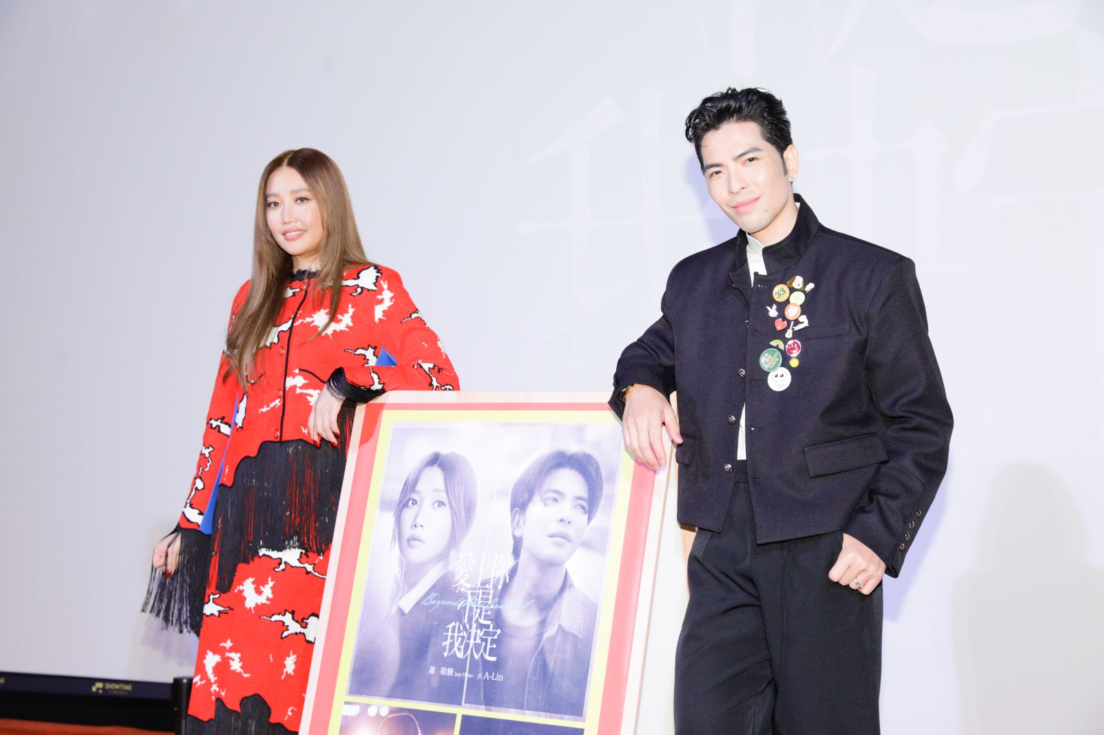 金曲歌王蕭敬騰 X 金曲歌后A-Lin首度男女對唱作品〈愛上你不是我決定〉 夢幻聯手