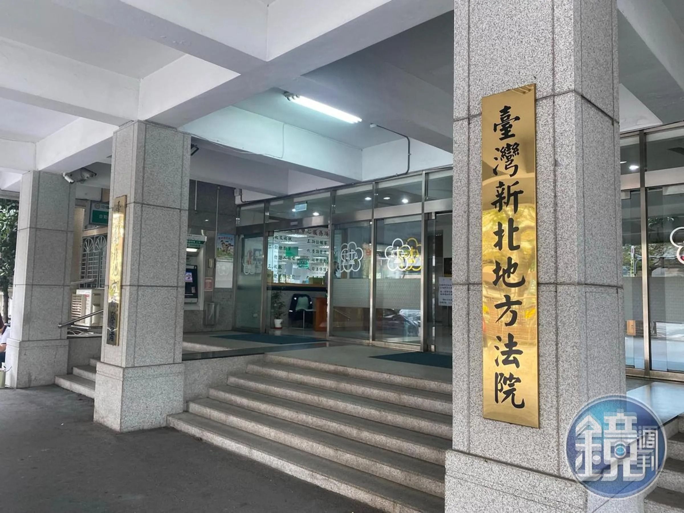 新北地院依3個成年人故意對少年犯對受監督之人利用權勢猥褻罪,判江姓員警合併處1年徒刑,可易科罰金。(本刊資料照)