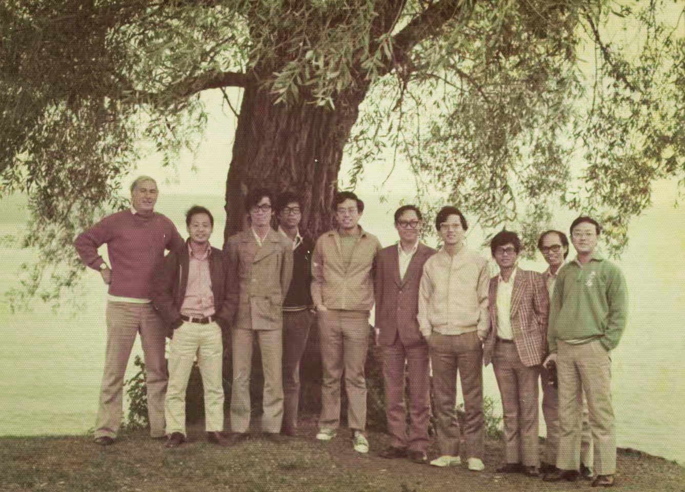 RCA團隊成員在美國與友人合照。（牽猴子提供）