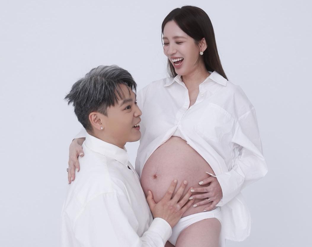 愛雅即將臨盆卻遭網友惡意詛咒。(翻攝自臉書)