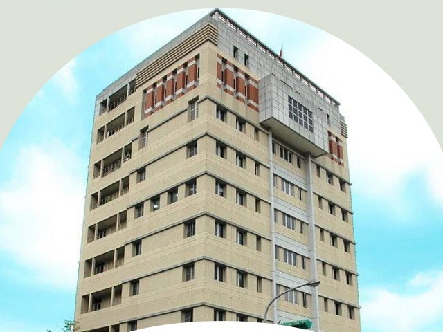 北市28歲男子墜樓，驚傳是知名集團第四代。圖為士林分局外觀。（翻自士林分局官網）