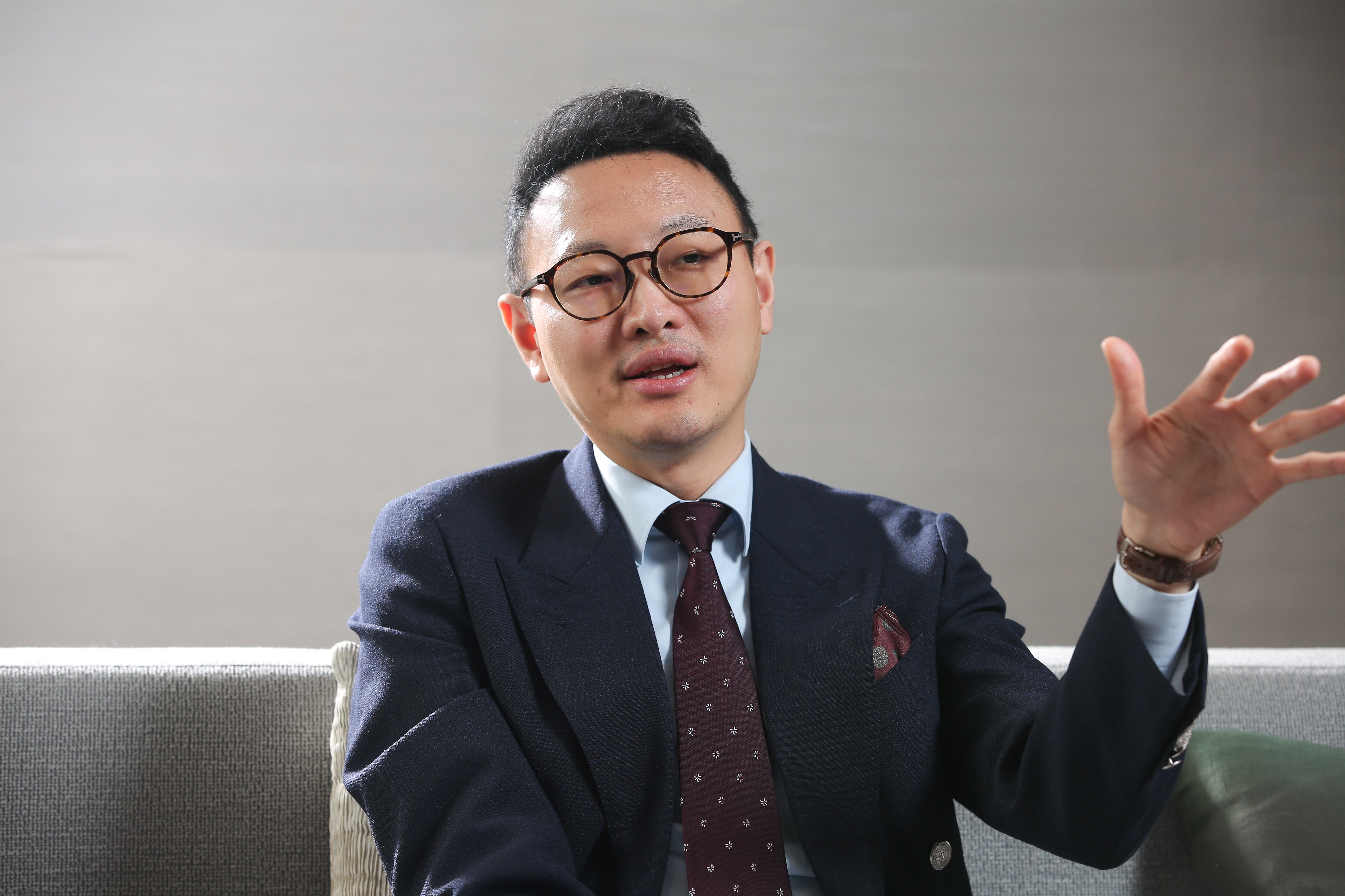 謝安預期,AI浪潮絕對會為人類帶來更巨大深遠的影響,數字王國要站在浪潮之上。