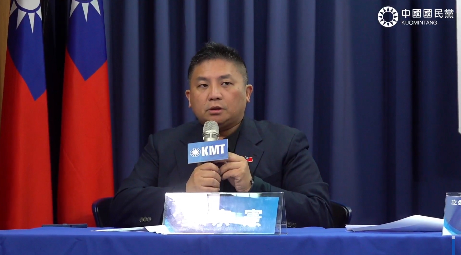 國民黨新科立委吳宗憲今受訪表示，不理解怎麼會有投錯票的情況發生，至少他不會蓋錯名字。（翻攝自國民黨直播）