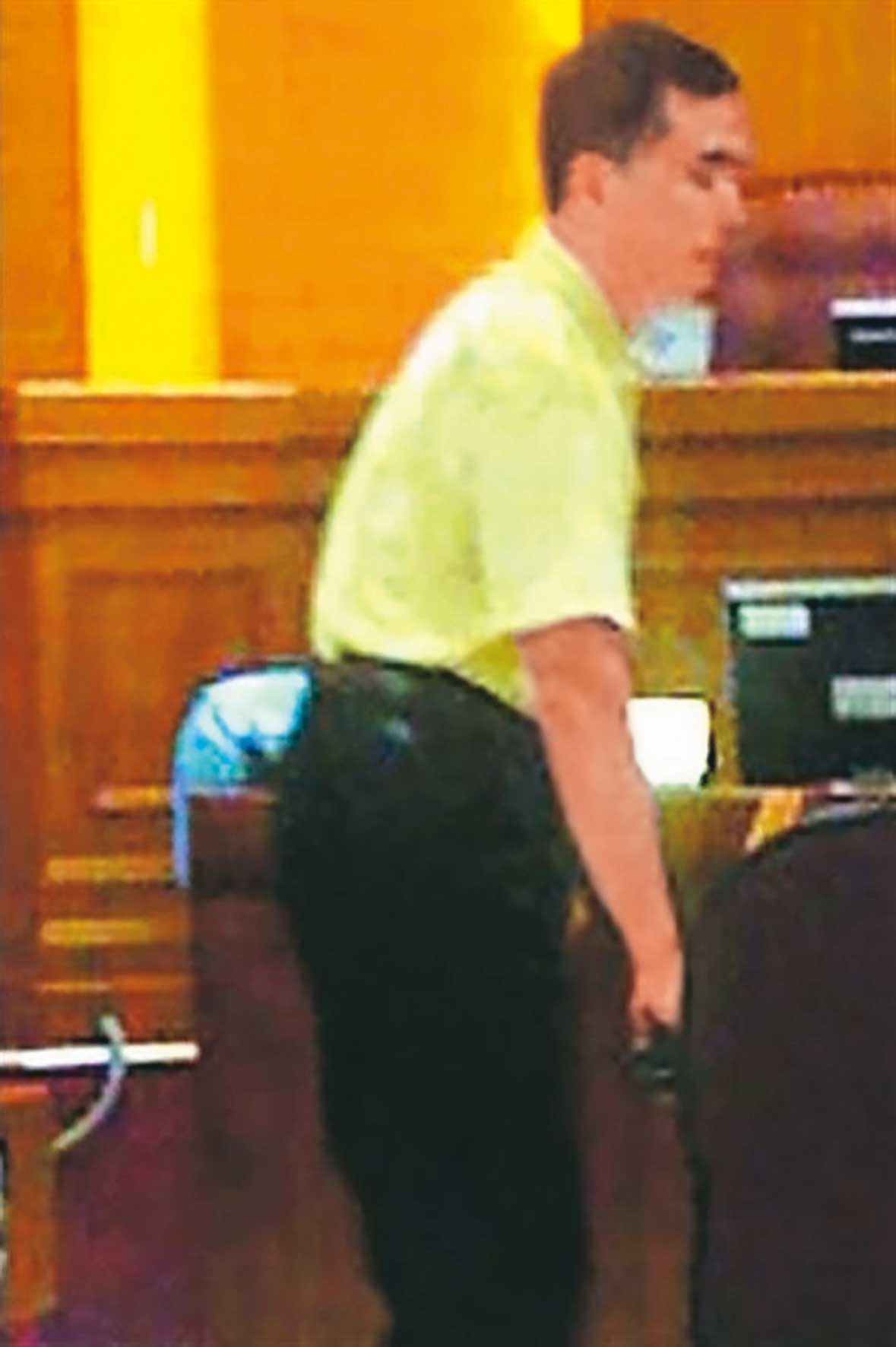 前嘉義纖維董事長王邦鏞（圖）殺害員工的3歲兒子，遭判刑15年半。（東森新聞提供）