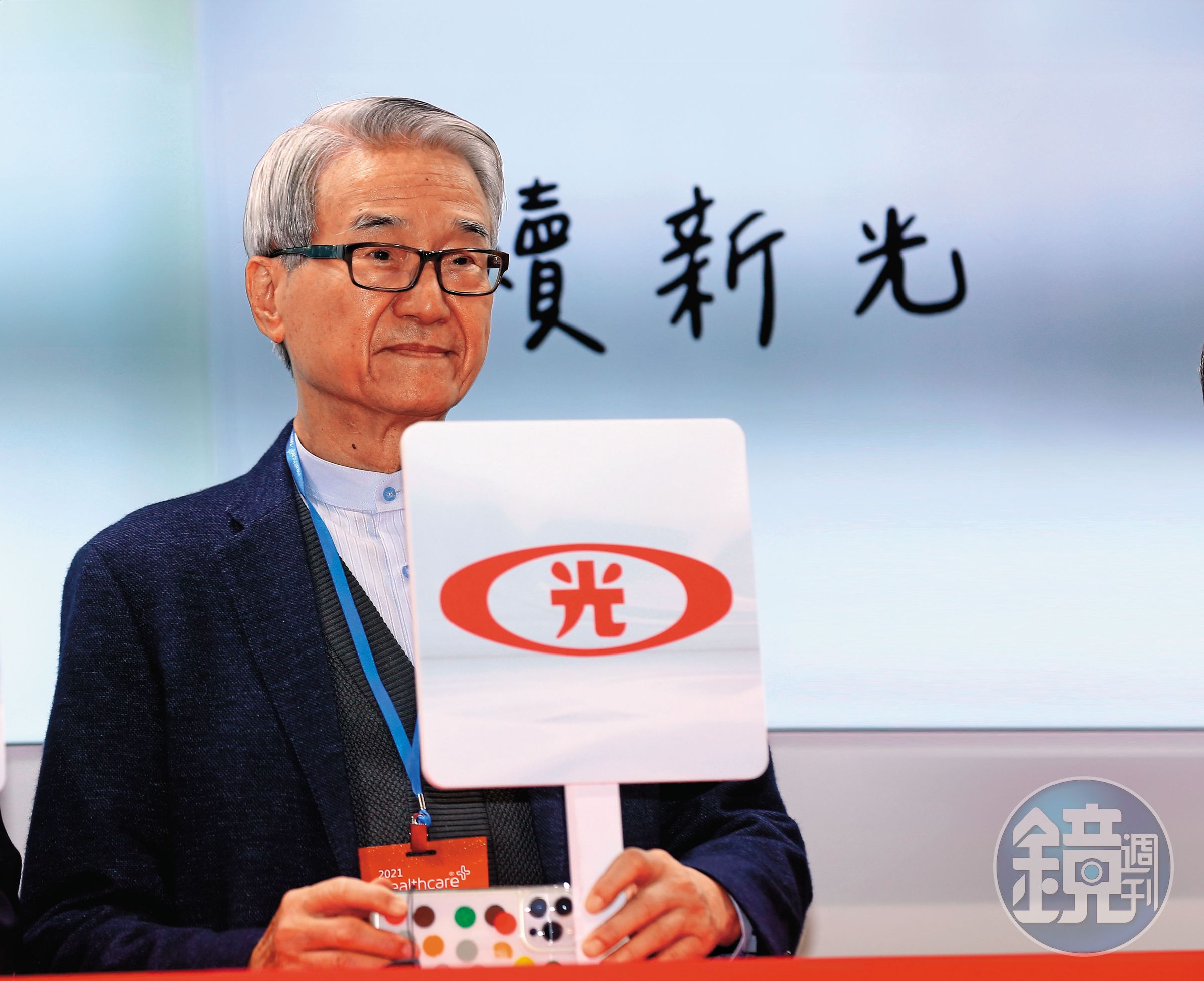 吳東進因新板新光傑士堡裝潢由新壽買單,被檢調以1億元交保。(本刊資料照)