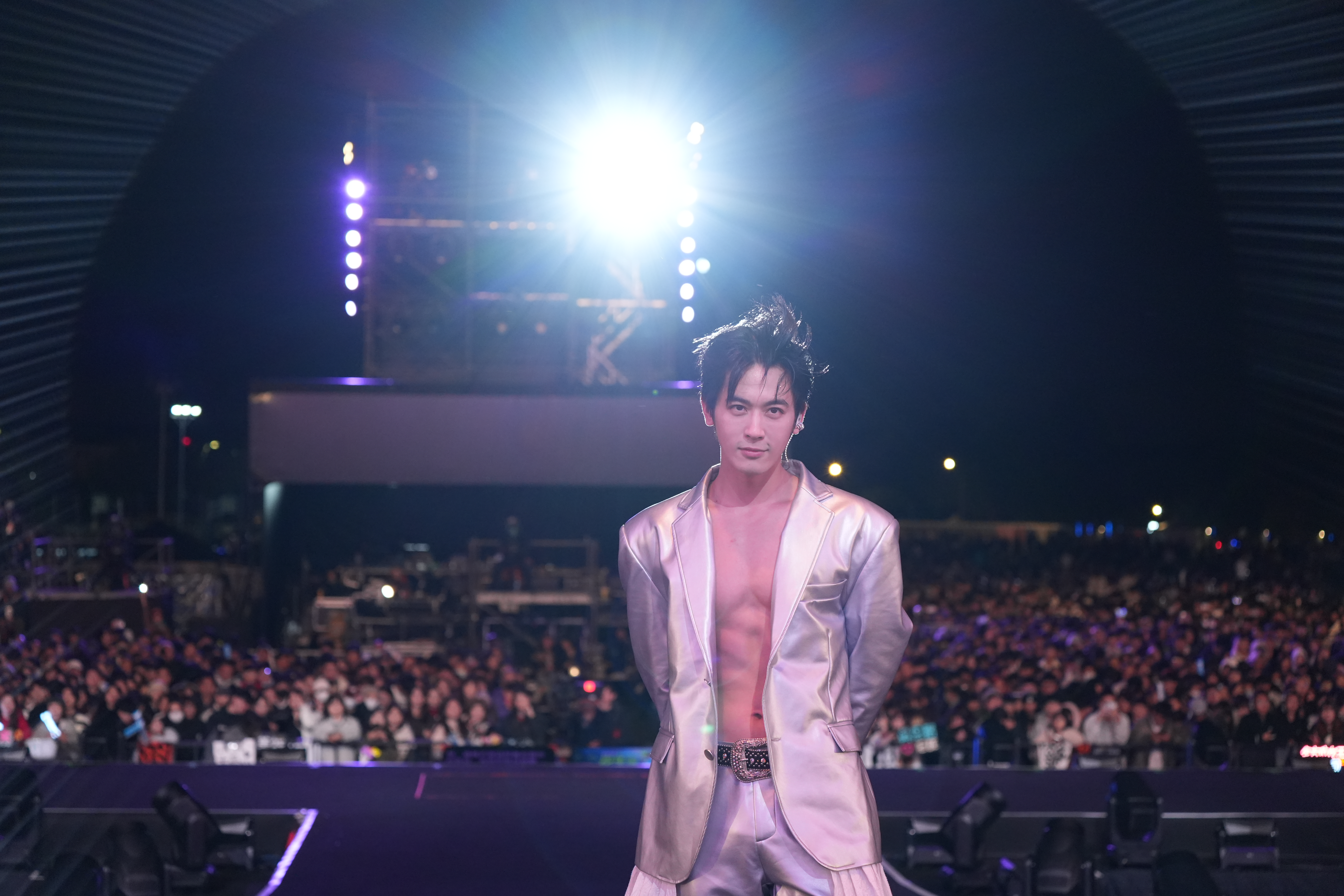 小樂首次在台中跨年表演。（三立提供）
