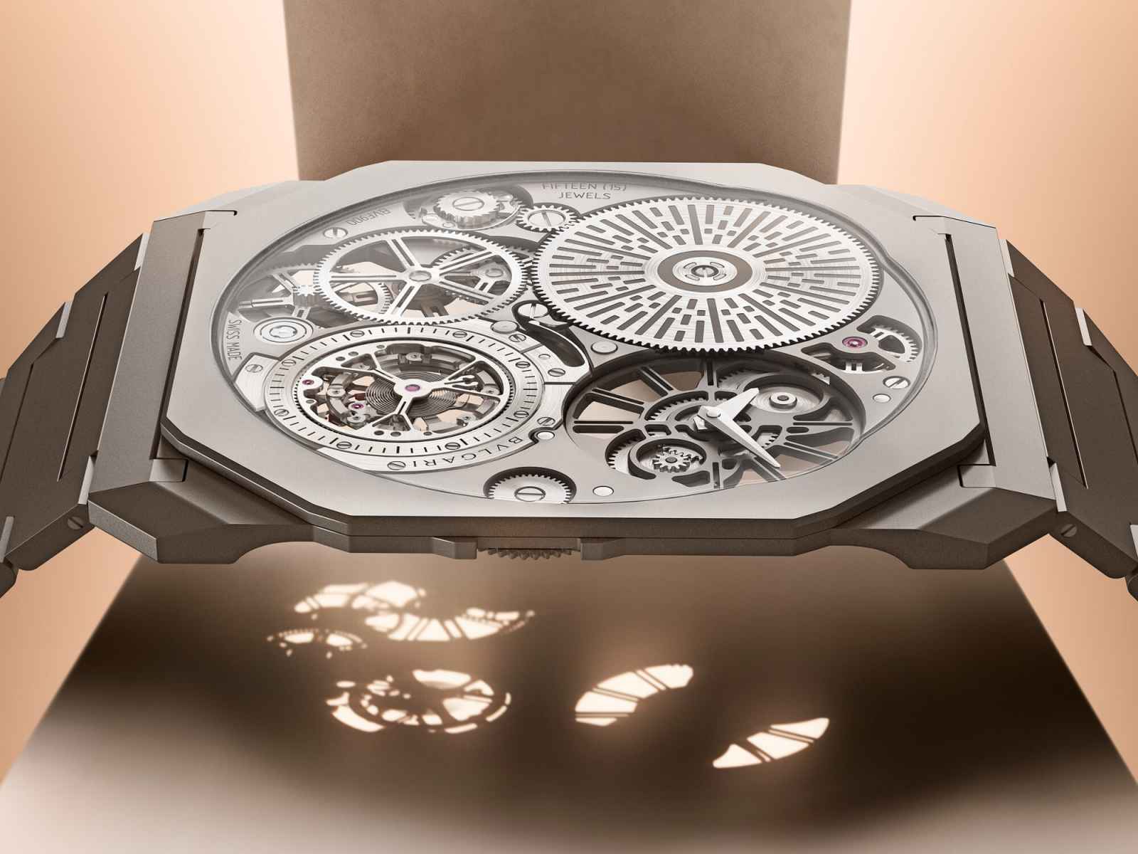 《鐘錶與奇蹟 2025》超薄之巔！寶格麗發表 Octo Finissimo Ultra Tourbillon 世界最薄陀飛輪腕錶