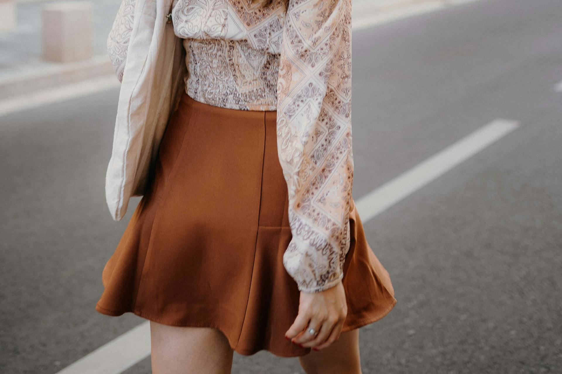 台男在首爾偷拍街頭正妹吃上官司，遭限制出境2個多月，抱怨我國駐韓代表處未積極處理。（示意圖，Pexels）