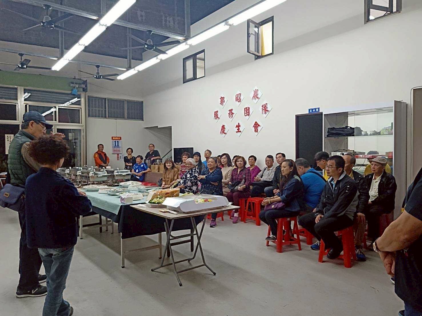 北市國民黨議員郭昭巖遭控北市義交大隊長曾用公款替郭舉辦慶生會，郭否認是幫她慶生。（讀者提供）