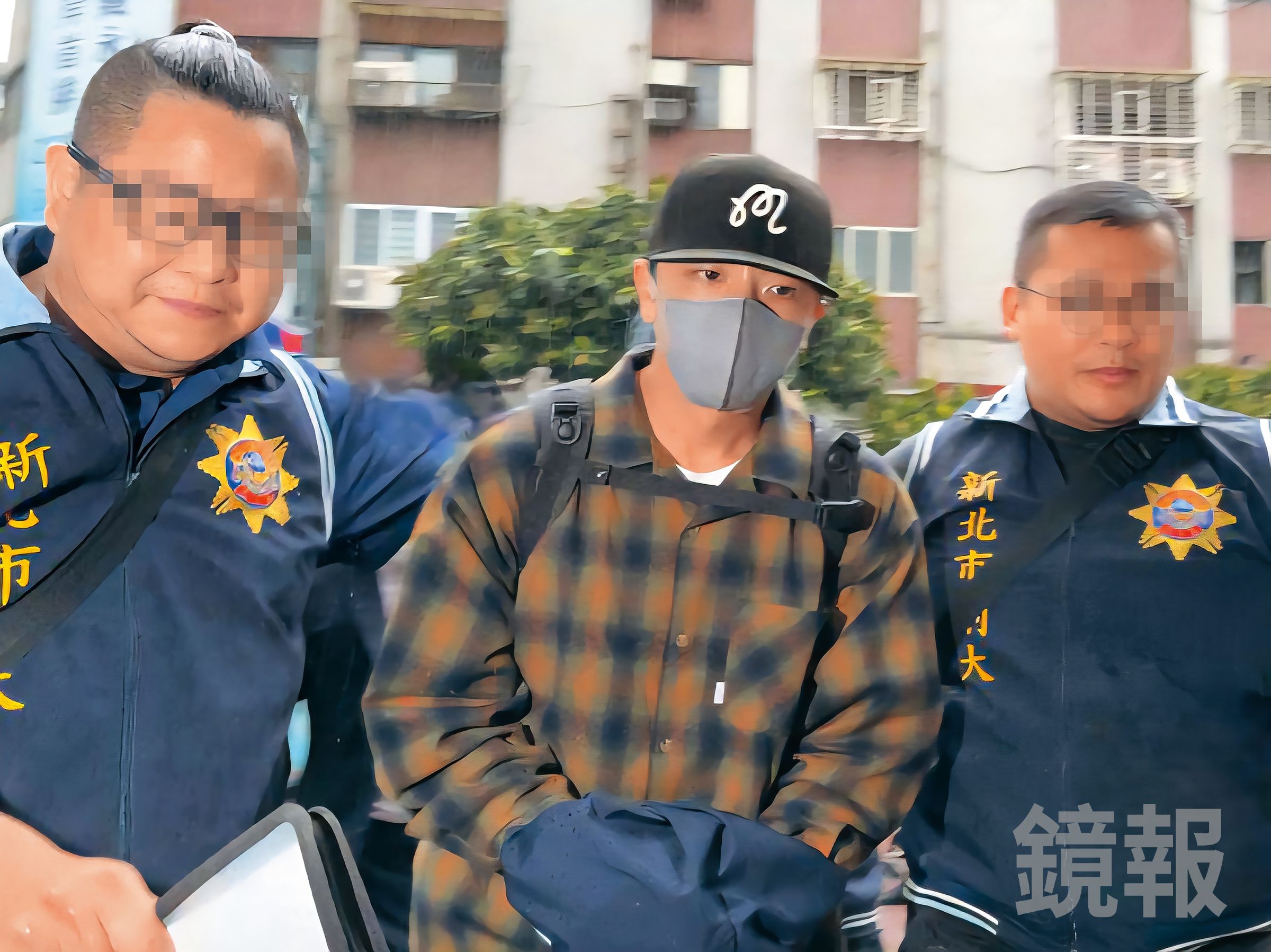第三波閃兵名單出現後，人在加拿大出外景的坤達，第一時間返台接受應訊。（鏡報提供）