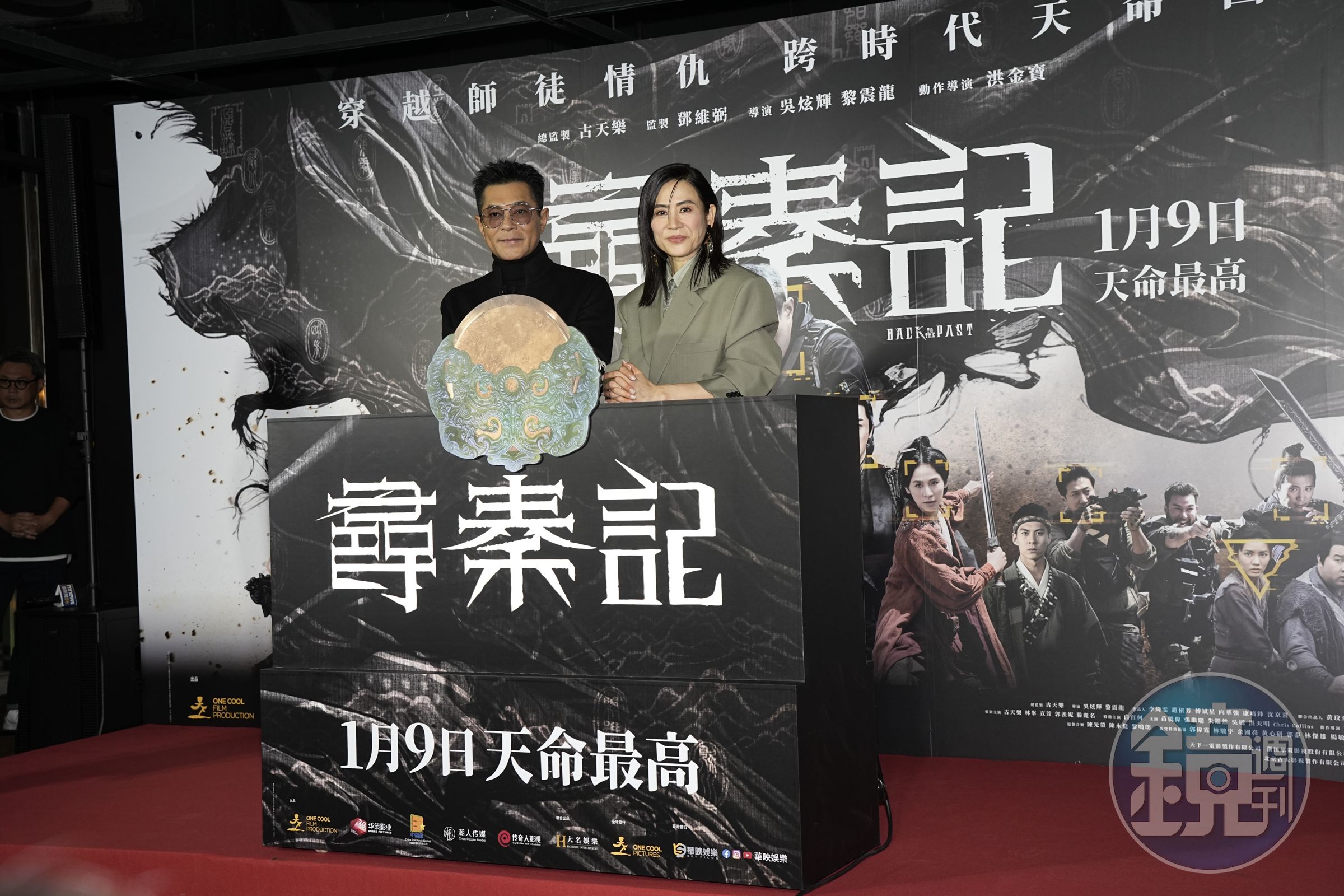 《尋秦記》在香港上映9天票房已破5千萬港幣，台灣的見面會門票也秒殺。