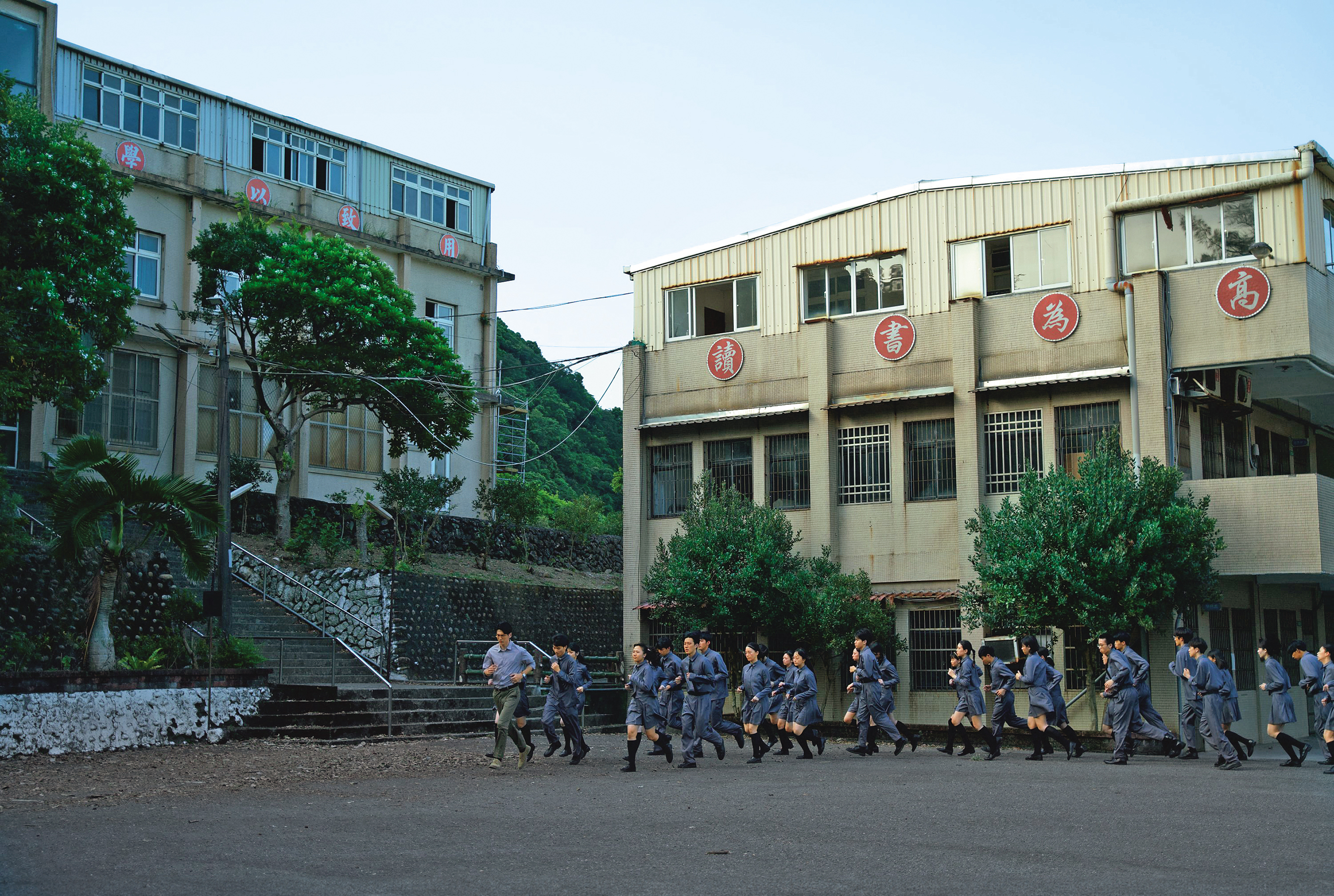 伊藤潤二IP影集1/《聰明鎮》匯集經典元素 小鎮補習名校成恐怖舞台