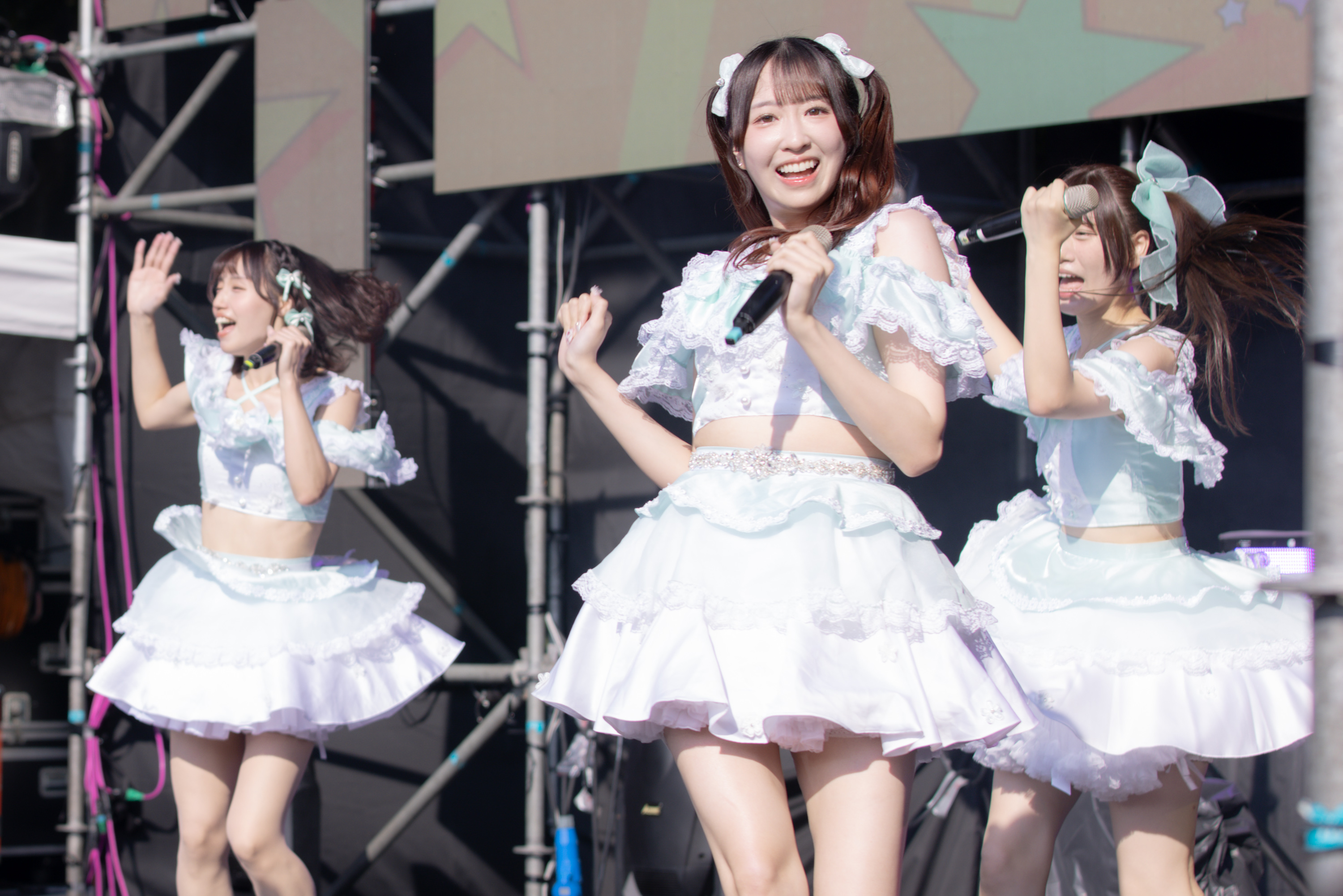 Jewel☆Garden 台籍成員「初季」（中）。（POYE INTERNATIONAL提供）