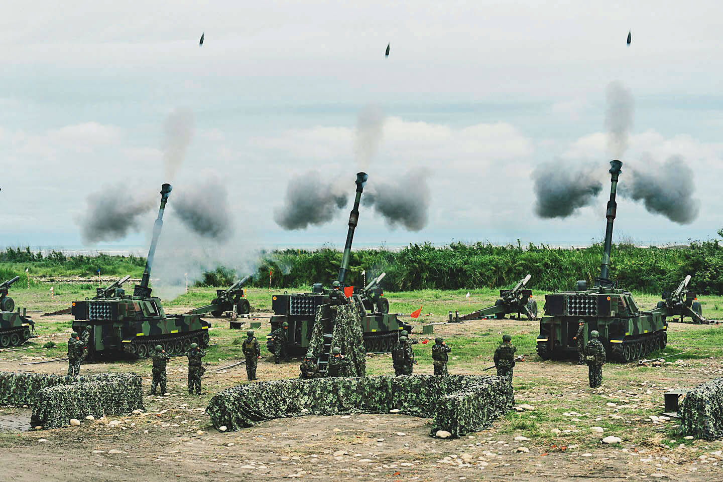 任何演習都不能忽視「三斷四不通」，必須列出詳盡因應對策，讓民眾安心。（翻攝自軍聞社臉書）