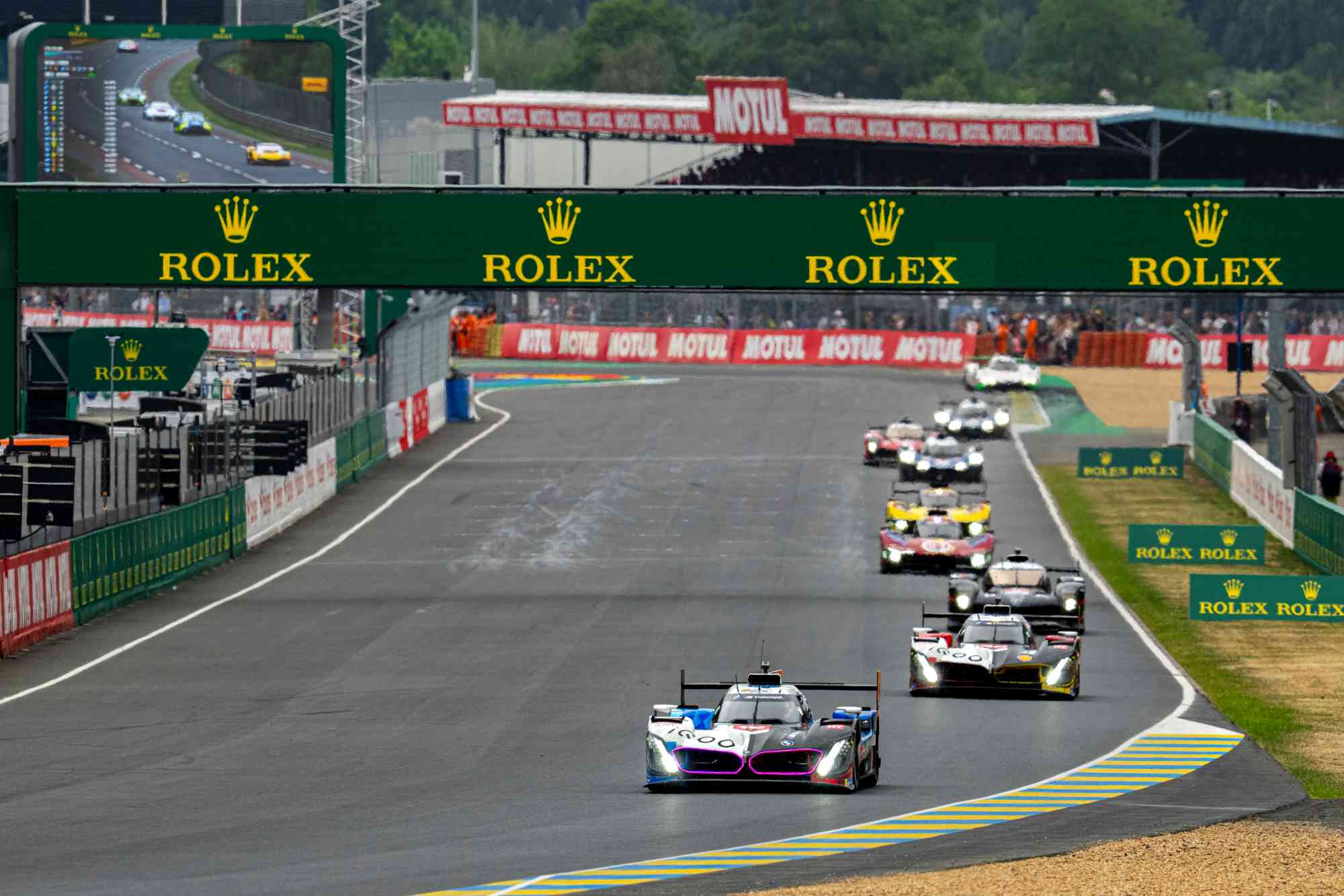 利曼24小時耐力賽現場直擊之一／在恆動中盡情馳騁！勞力士賽車行銷轉向，全面投入耐力賽