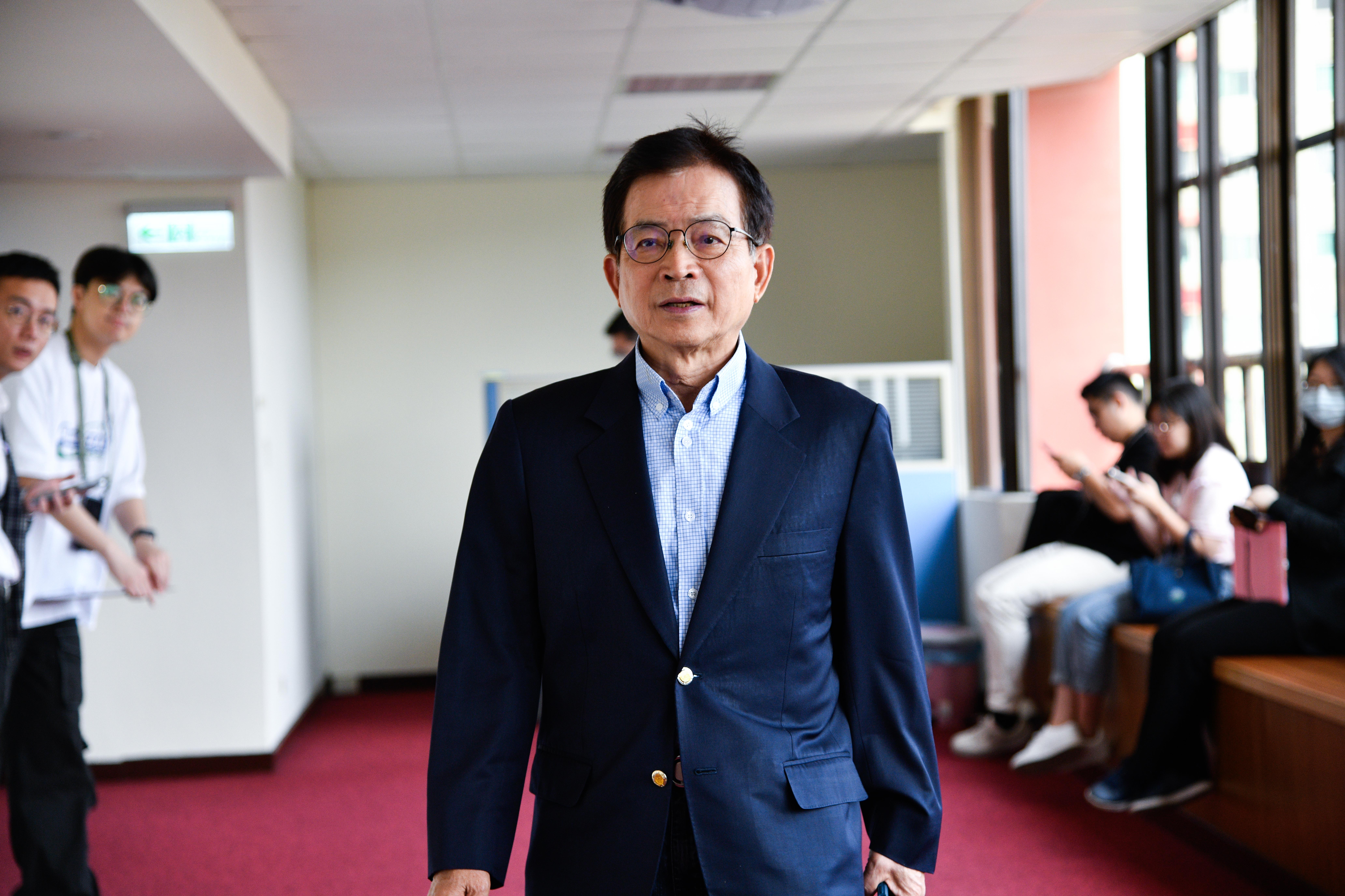 國民黨立委賴士葆去年駕車不慎撞傷2名女子。（本刊資料照）