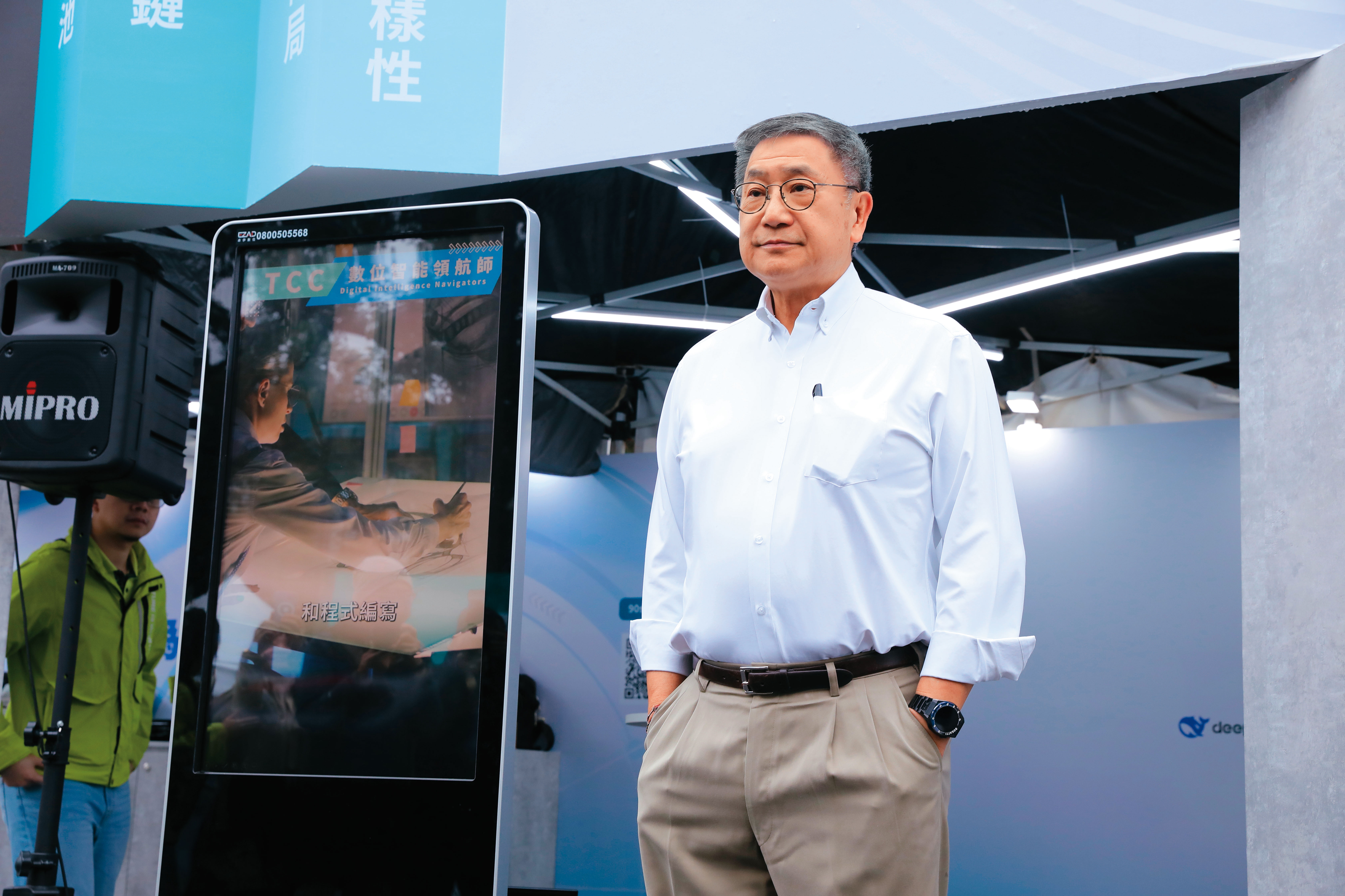 台泥董事長張安平曾看好漁電共生是產官學界合作的重大成果，砸下20億元投資嘉義的魚塭。