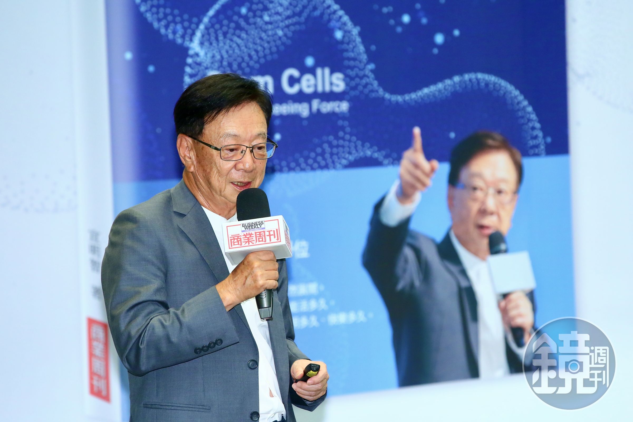 宣明智為了完整記錄自己對於細胞治療與再生醫學的觀察與實際體會，特別著作了《先知幹細胞》一書。