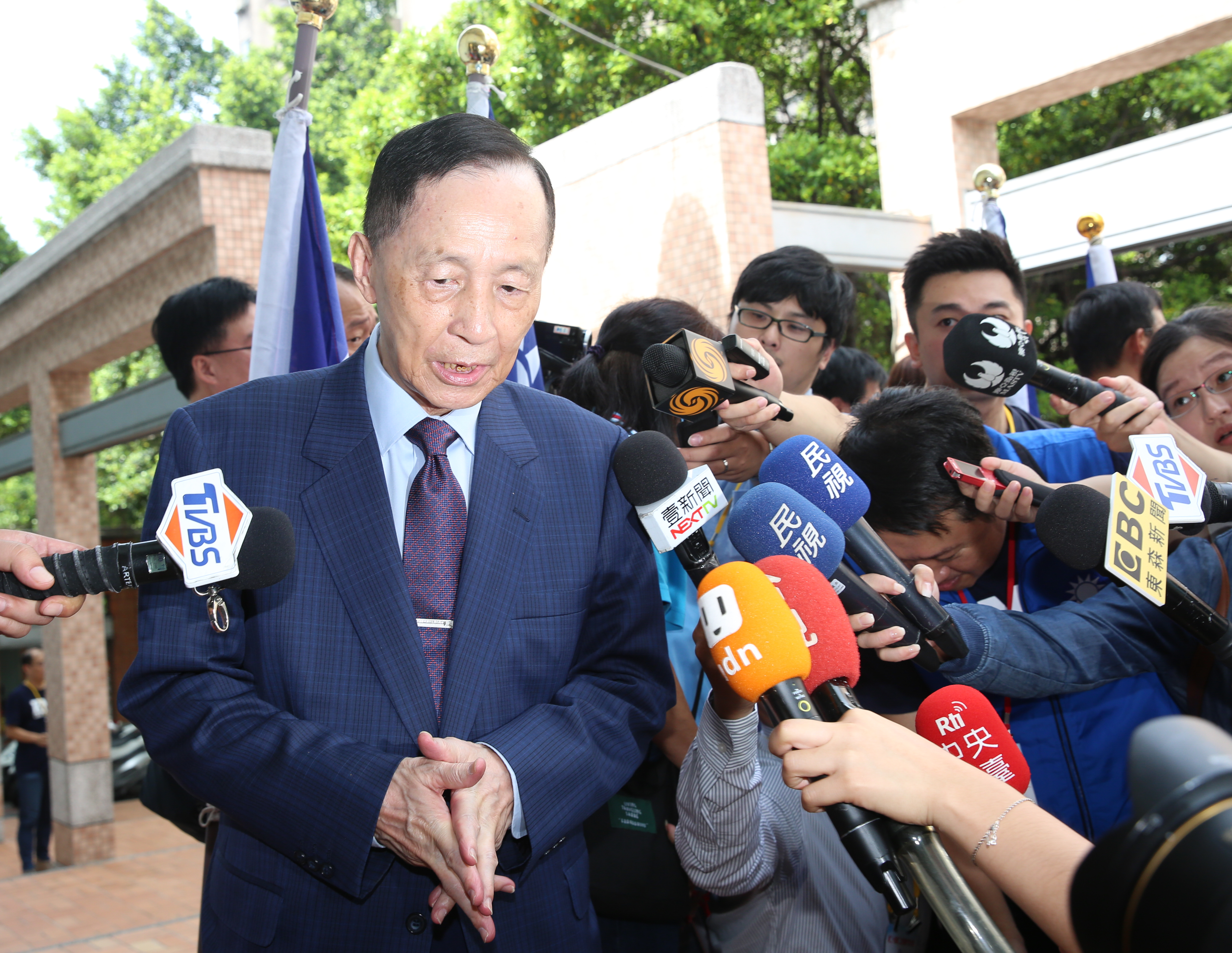 朱立倫岳父高育仁家族委託律師發表3點聲明,強調從未投資台智光。(本刊資料照)