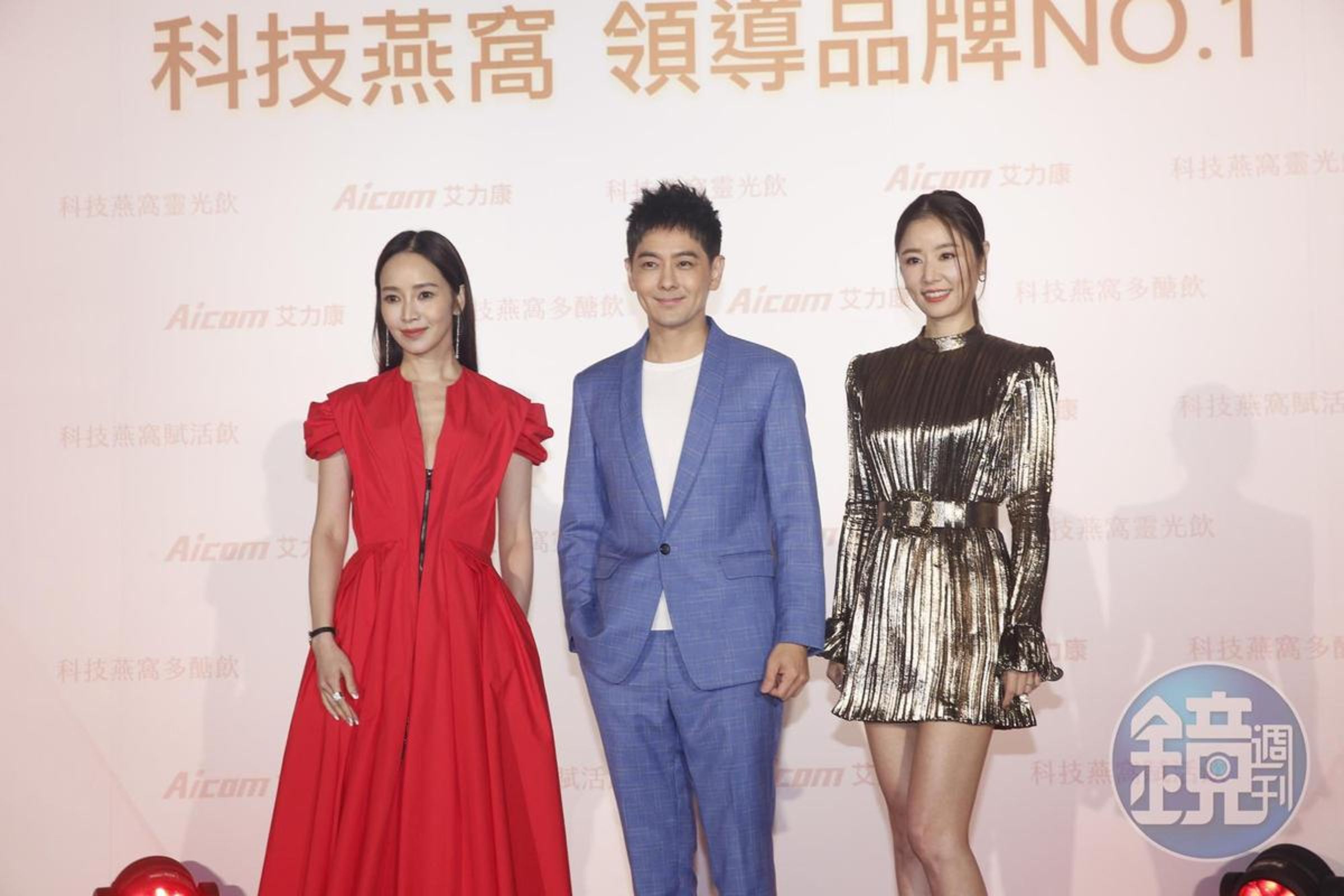 林心如（右）自認挑對象首重看外表，早期她曾和林志穎（中）交往過。（本刊資料照）