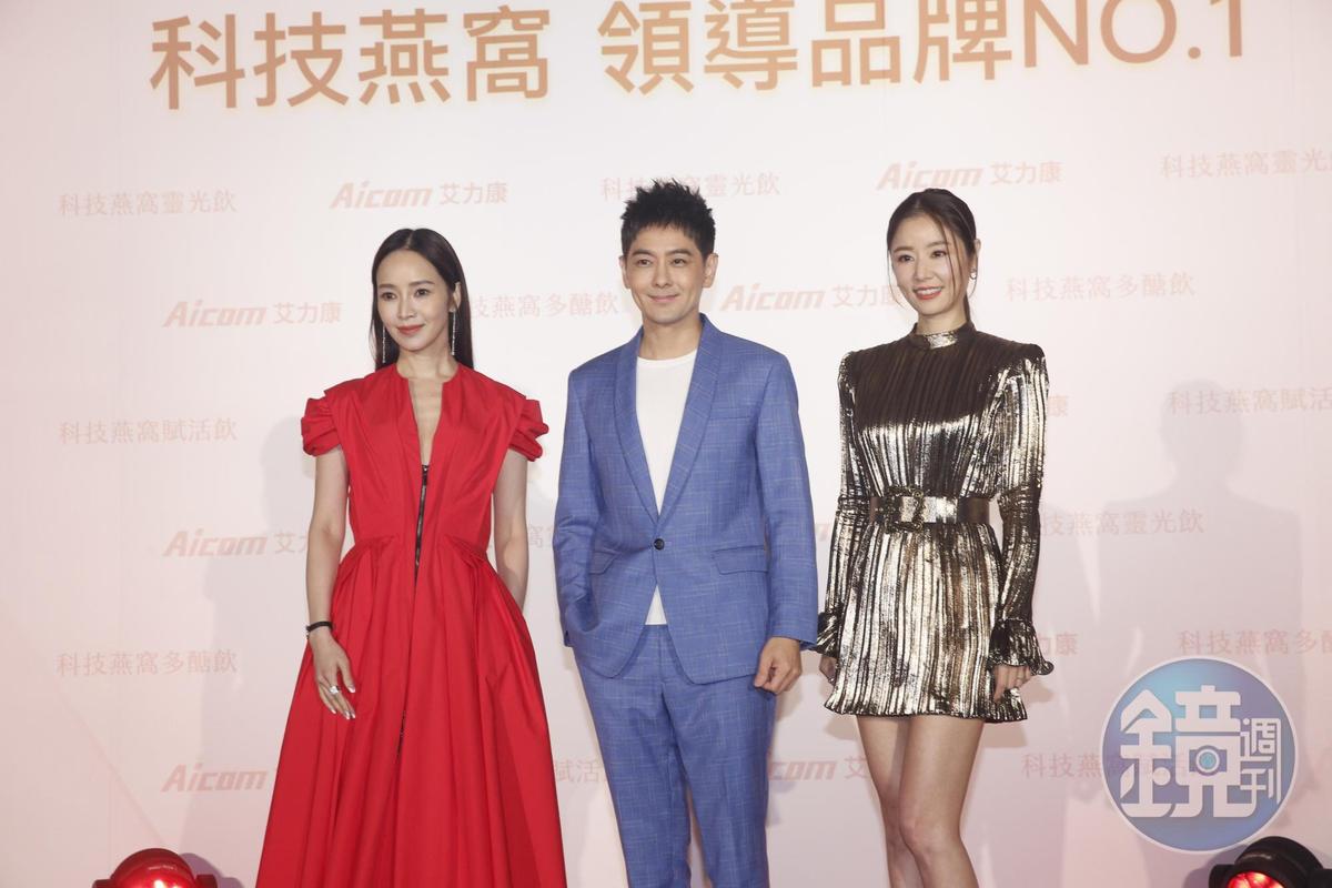 林心如（右）自認挑對象首重看外表，早期她曾和林志穎（中）交往過。（本刊資料照）