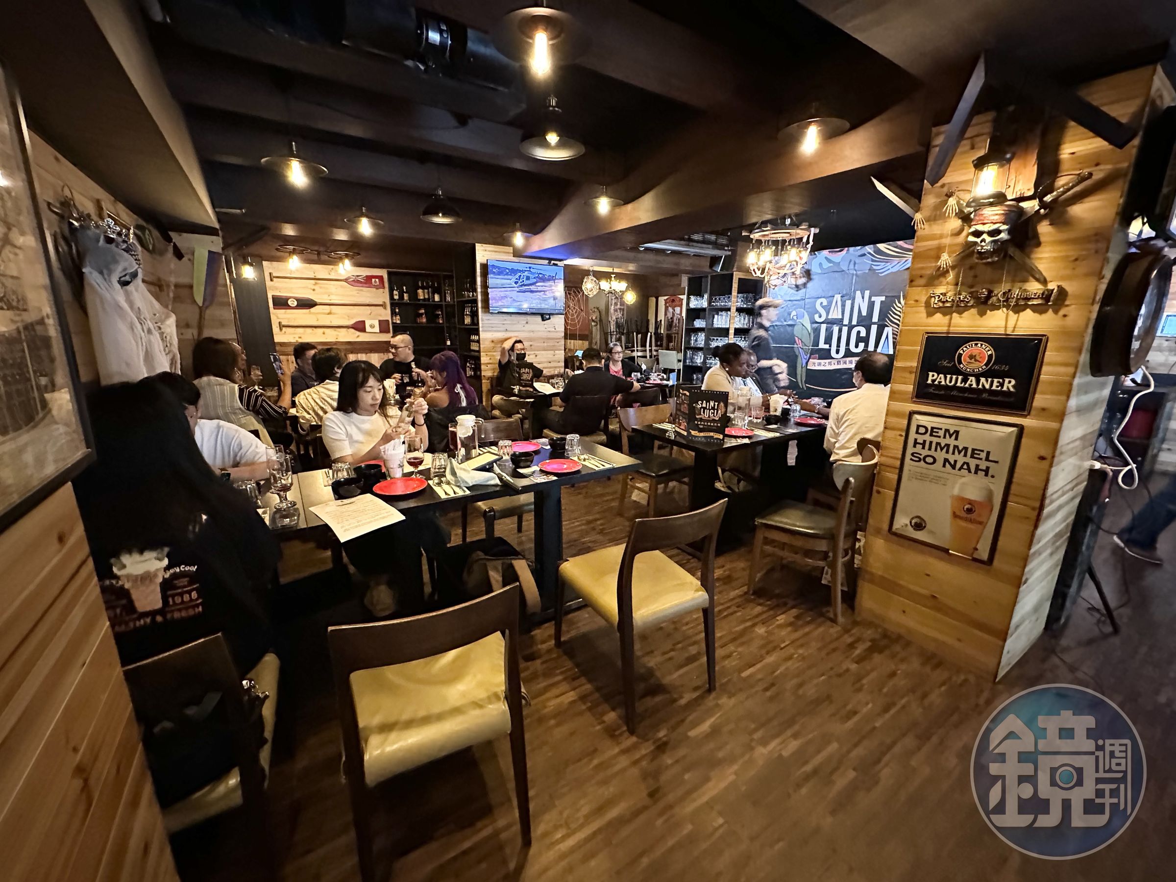 餐廳不時推出中、南美洲風格的菜色，11、12月主打聖露西亞料理。