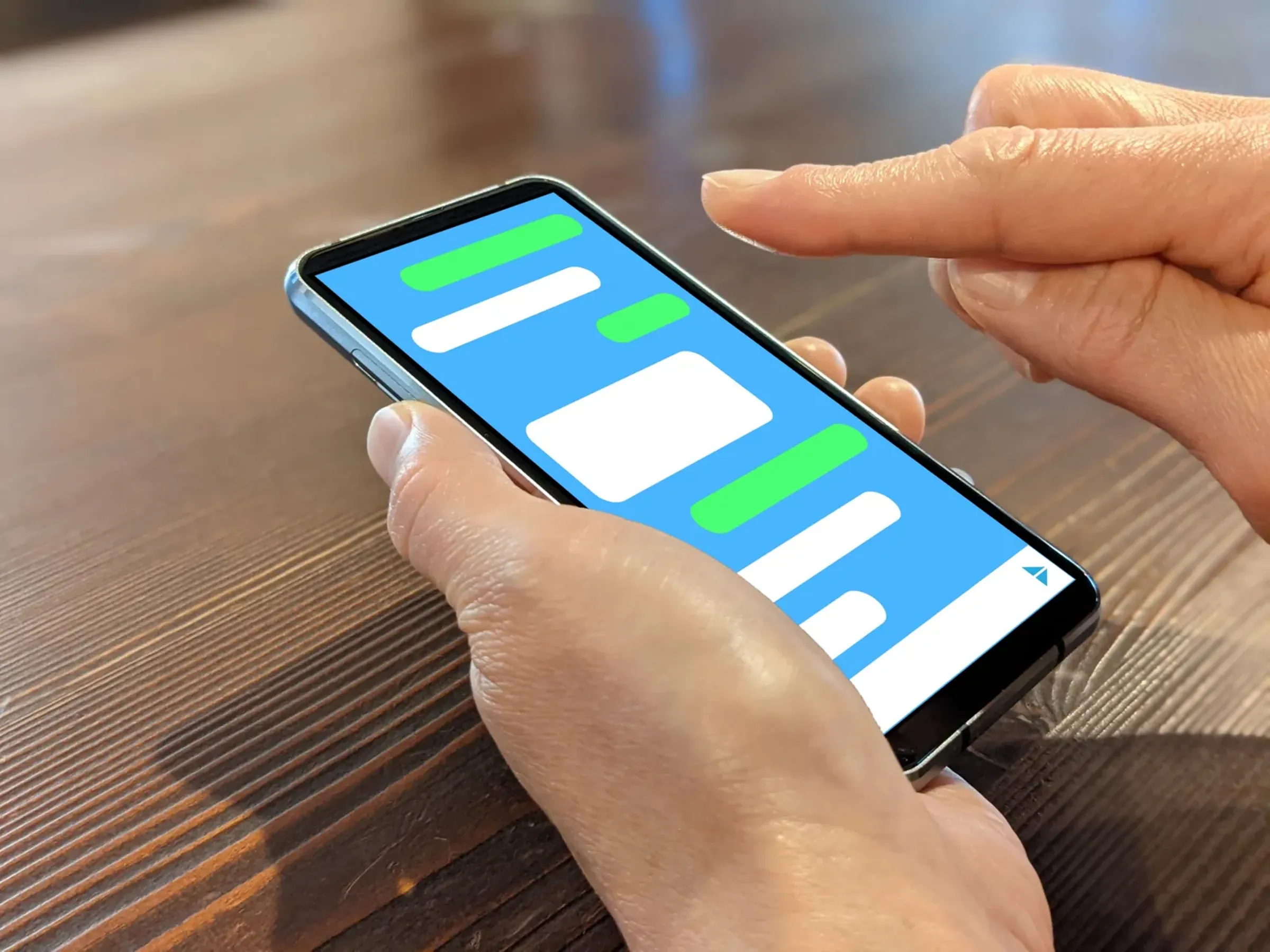網友傳授如何救回LINE的已過期照片。（示意圖，photoAC）