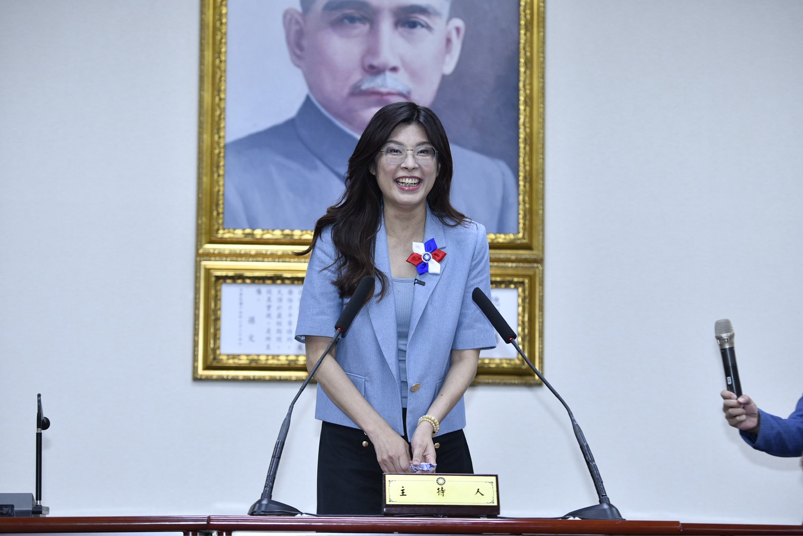 鄭麗文以6萬5,122票當選新任國民黨主席。（鏡報李智為攝）