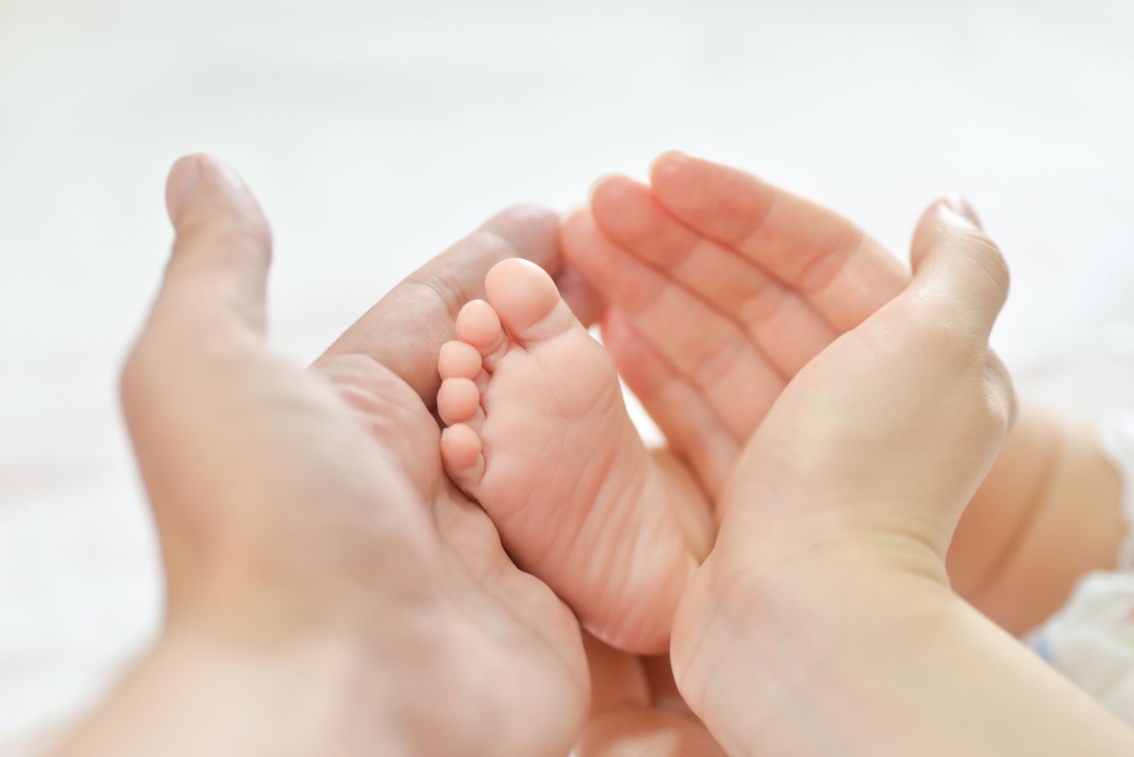 屏東3月大男嬰送托僅3天!午睡遭棉被悶死 「優等評鑑」托嬰中心回應了