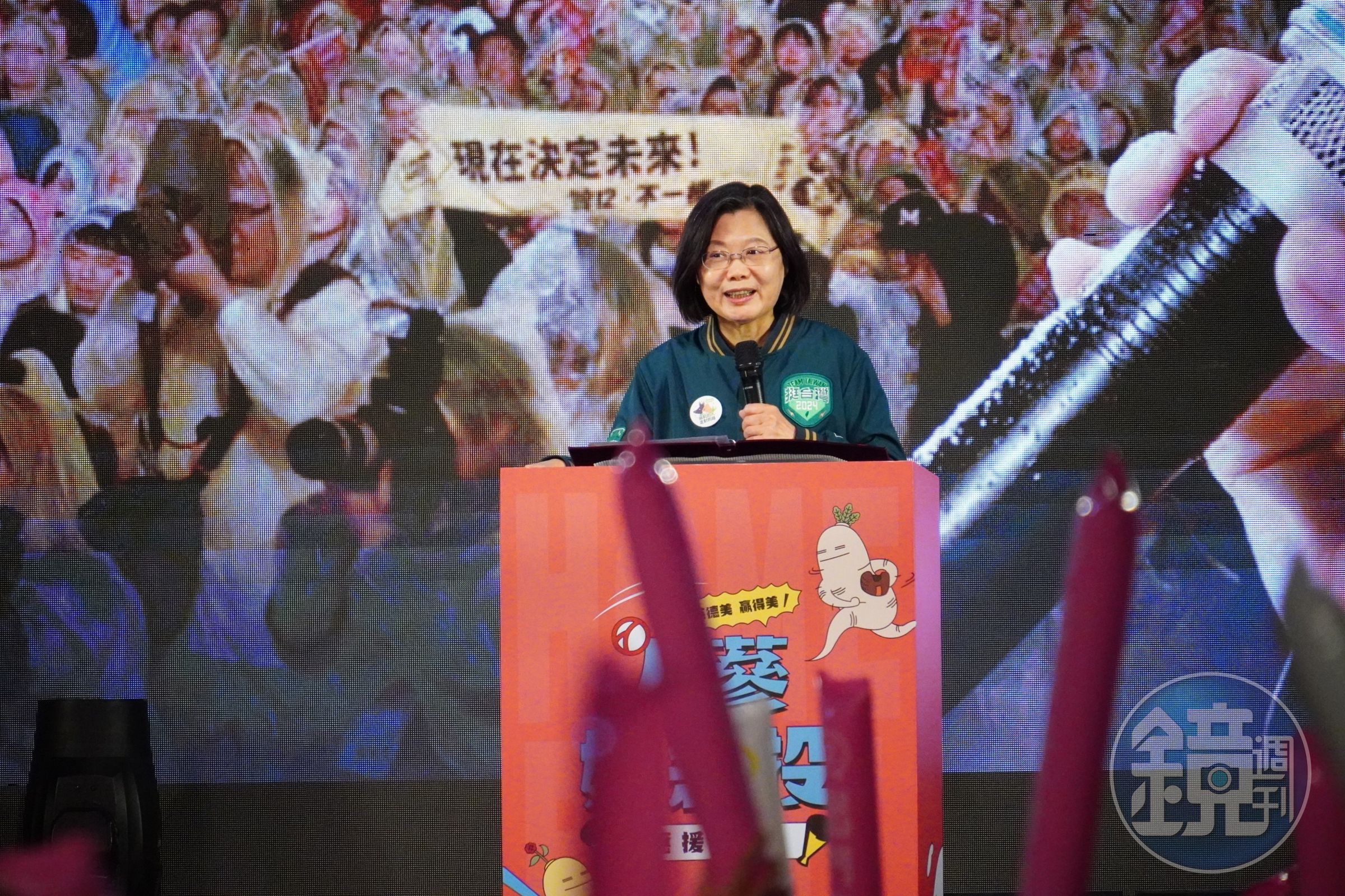 總統蔡英文近日成為中共AI生成內容的攻擊對象，多個網路平台遭入侵上傳相同內容。