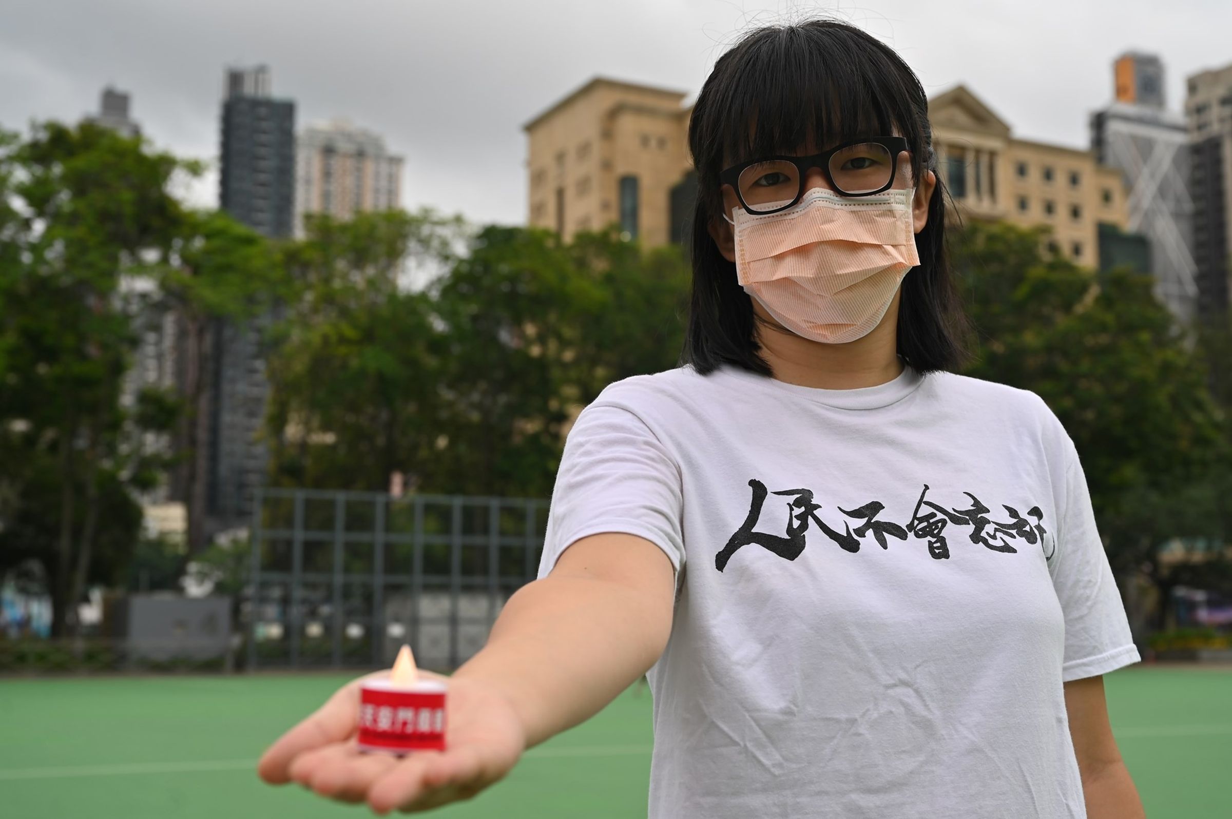 前副主席鄒幸彤選擇自行辯護，向法院聲請傳喚台灣大學社會學系教授何明修擔任專家證人，遭到法官裁定駁回。（翻攝自鄒幸彤臉書）