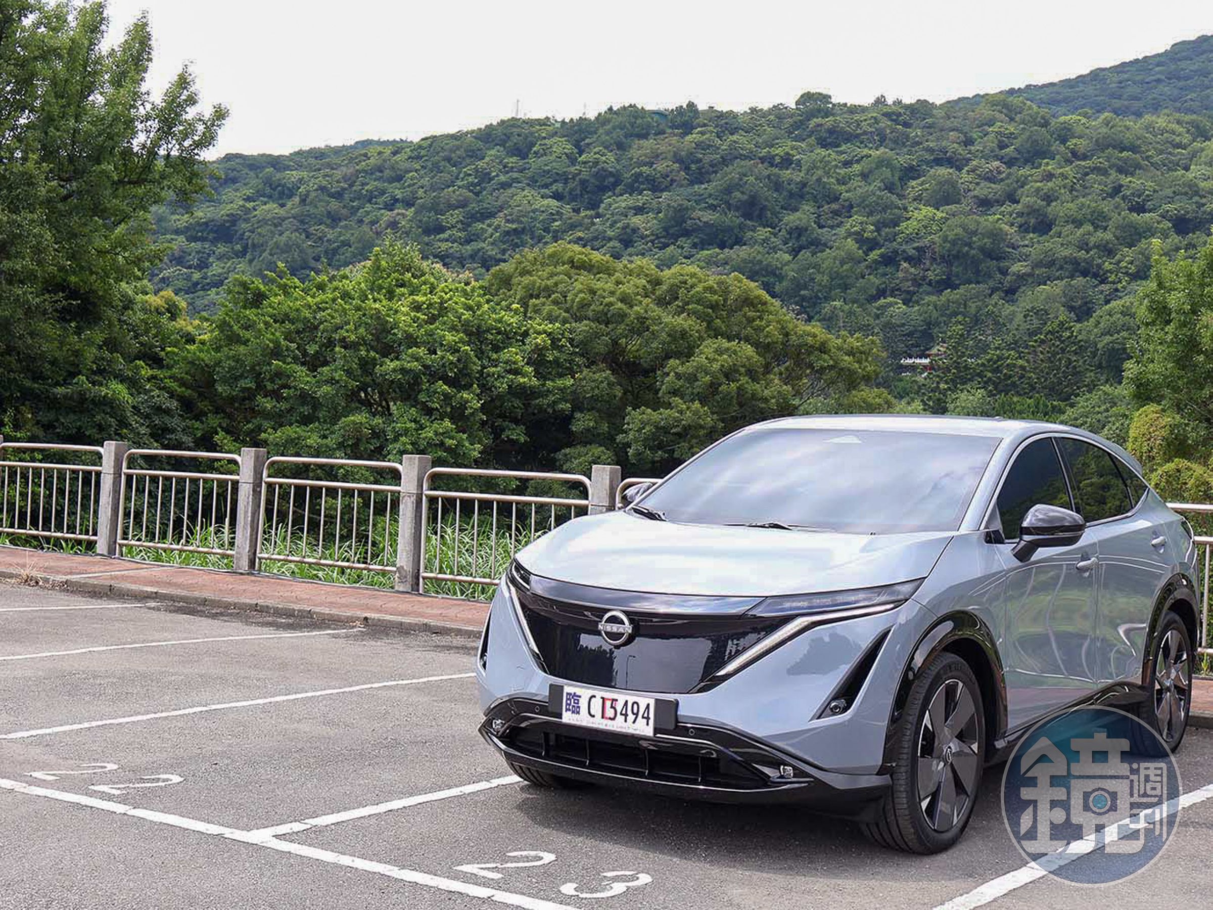車頭採用V-Motion設計，足踏20吋鋁圈，極具運動風格。
