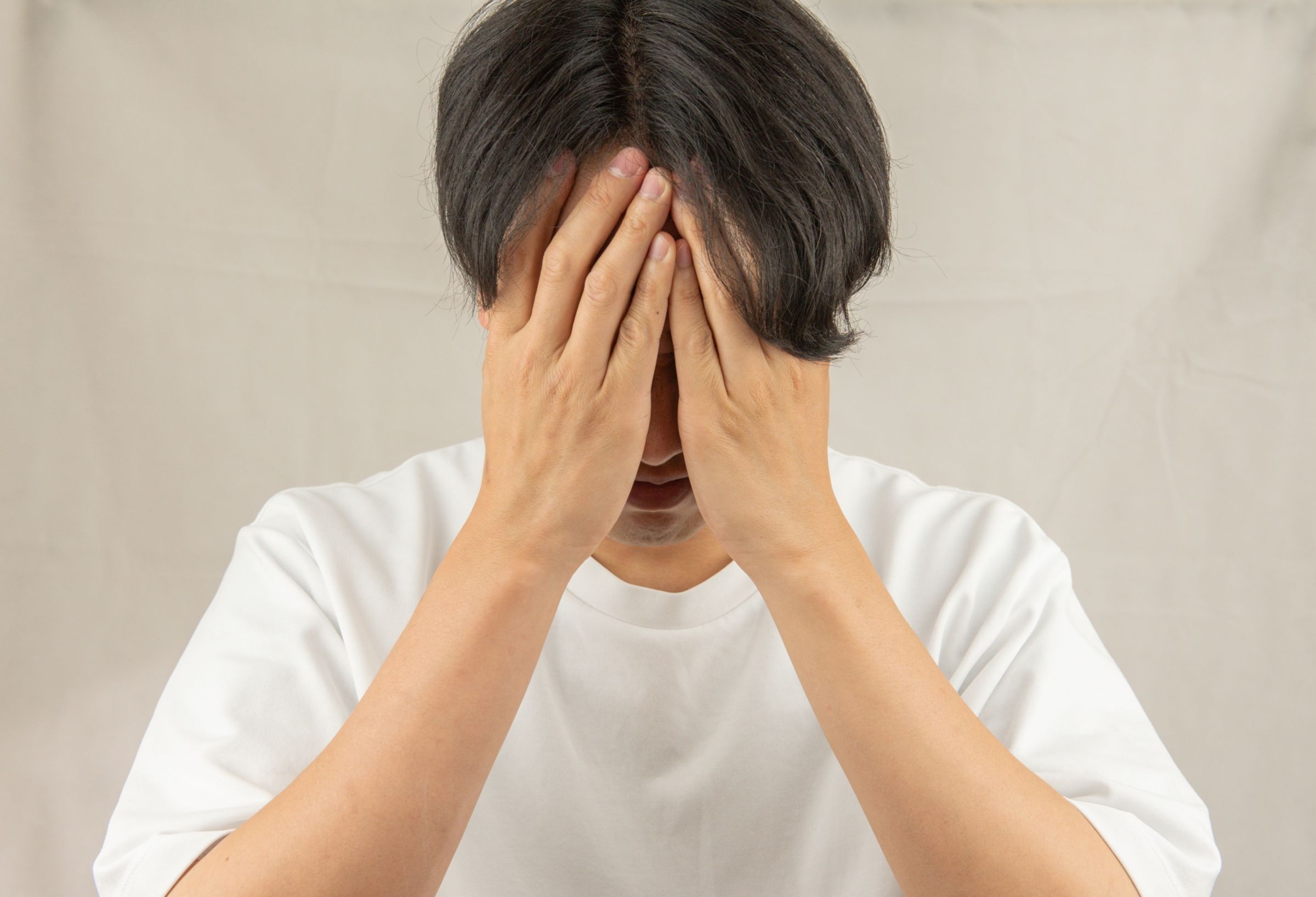 日本一名人夫奮鬥43年,準備9千萬日幣準備退休,沒想到卻換來妻子跟他提離婚的要求。(示意圖,photoAC)