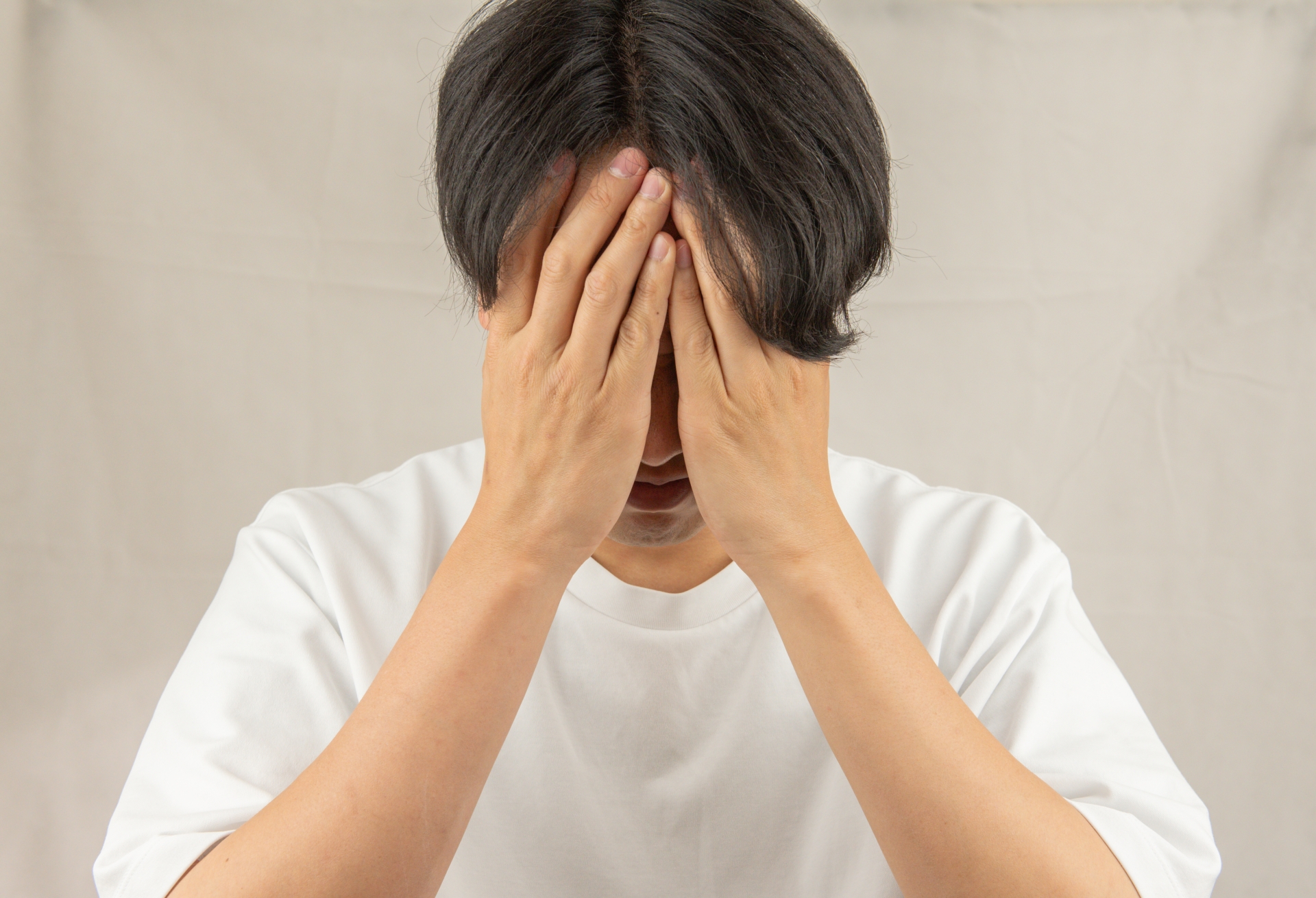 日本一名人夫奮鬥43年，準備9千萬日幣準備退休，沒想到卻換來妻子跟他提離婚的要求。（示意圖，photoAC）