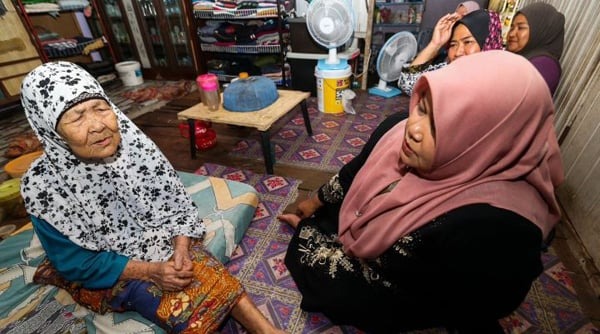 112歲阿嬤徵婚！7次婚姻子孫滿堂想再婚「我準備好了」。（翻自《中國報》）