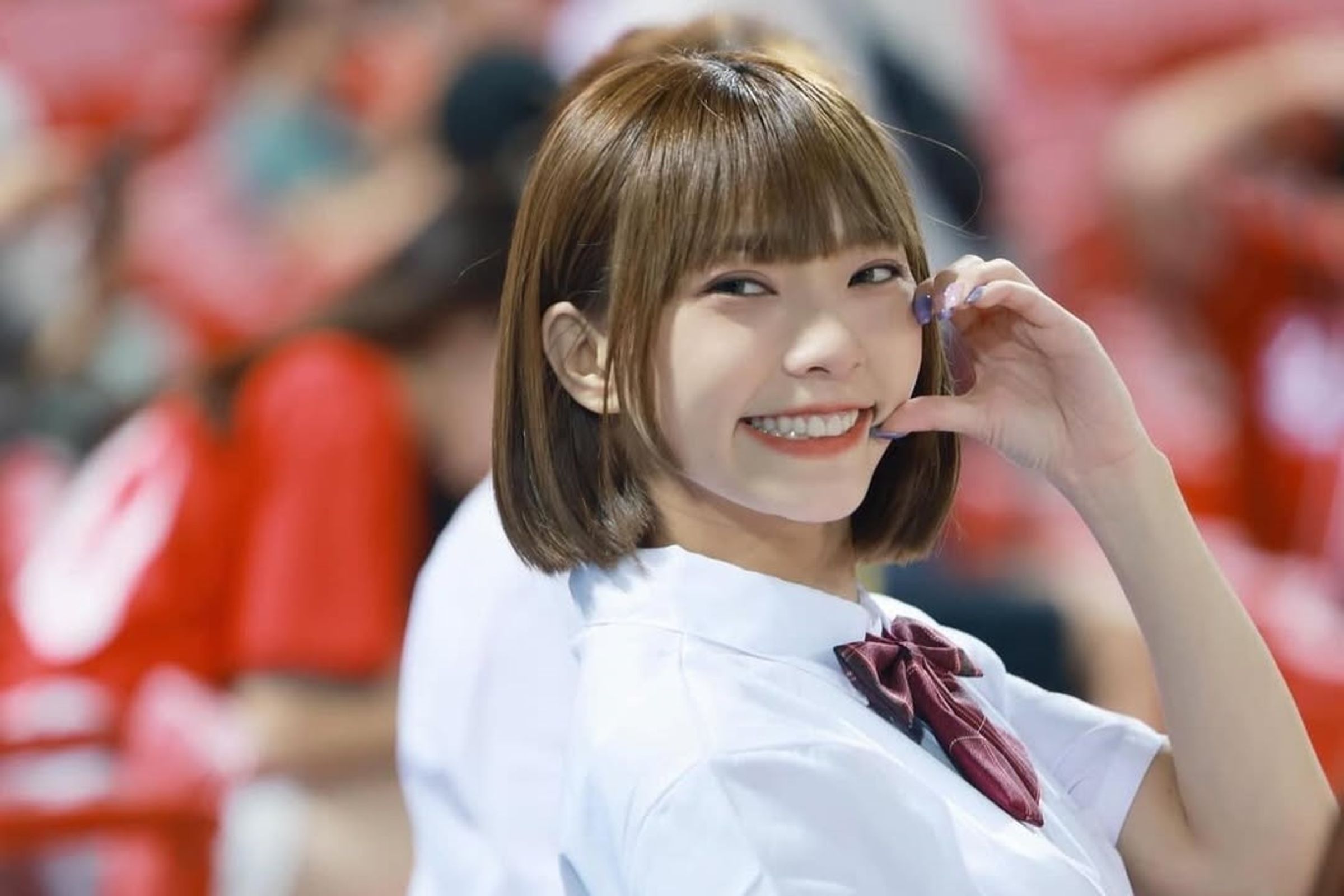 李芷霖遭控介入婚姻當小三,自稱元配的網友連續發文爆料。(翻攝自李芷霖IG)