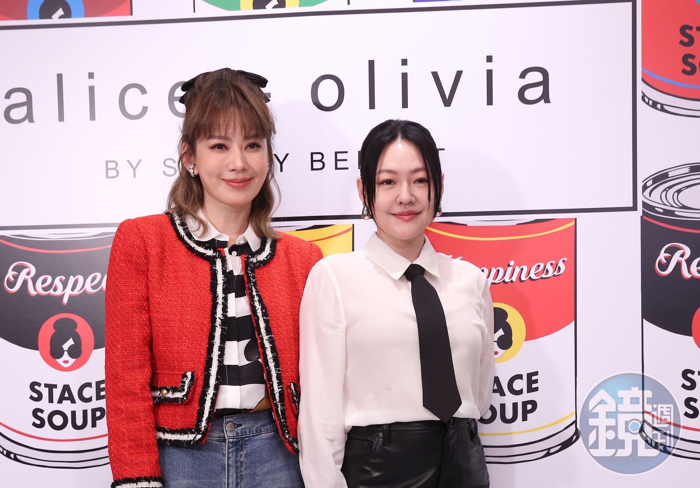 Melody(左起)、小S受邀出席alice+olivia全新概念店開幕剪綵活動。