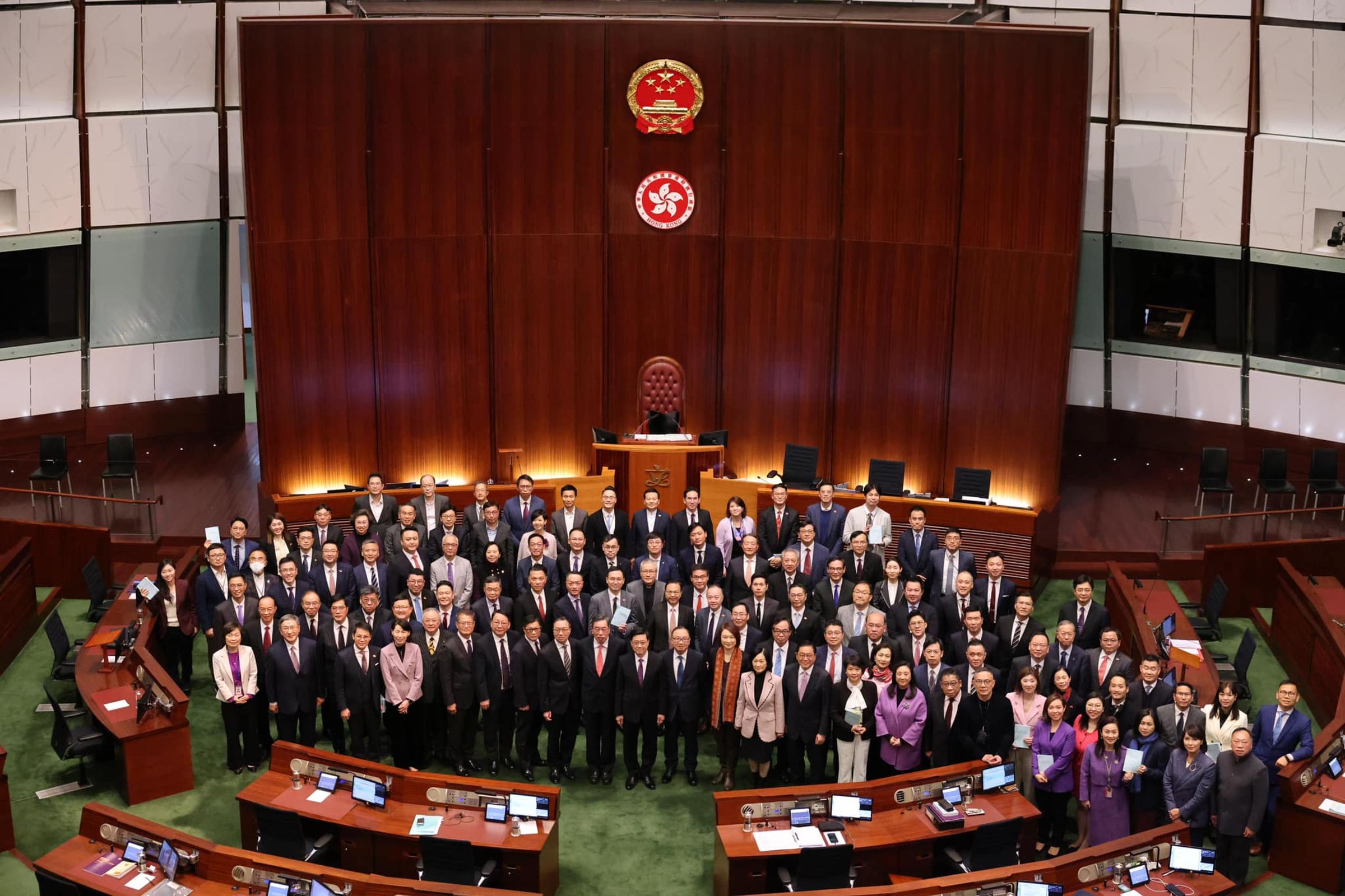 香港立法機關在19日通過《維護國家安全條例草案》。（翻攝自李家超臉書）
