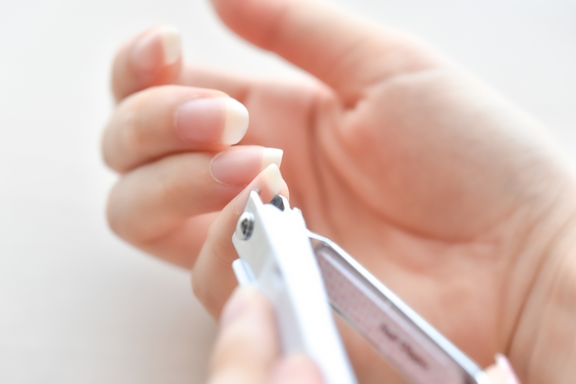 河北一名女子長期蒐集家人指甲變賣，每斤竟可賣出高價。（示意圖，photoAC）