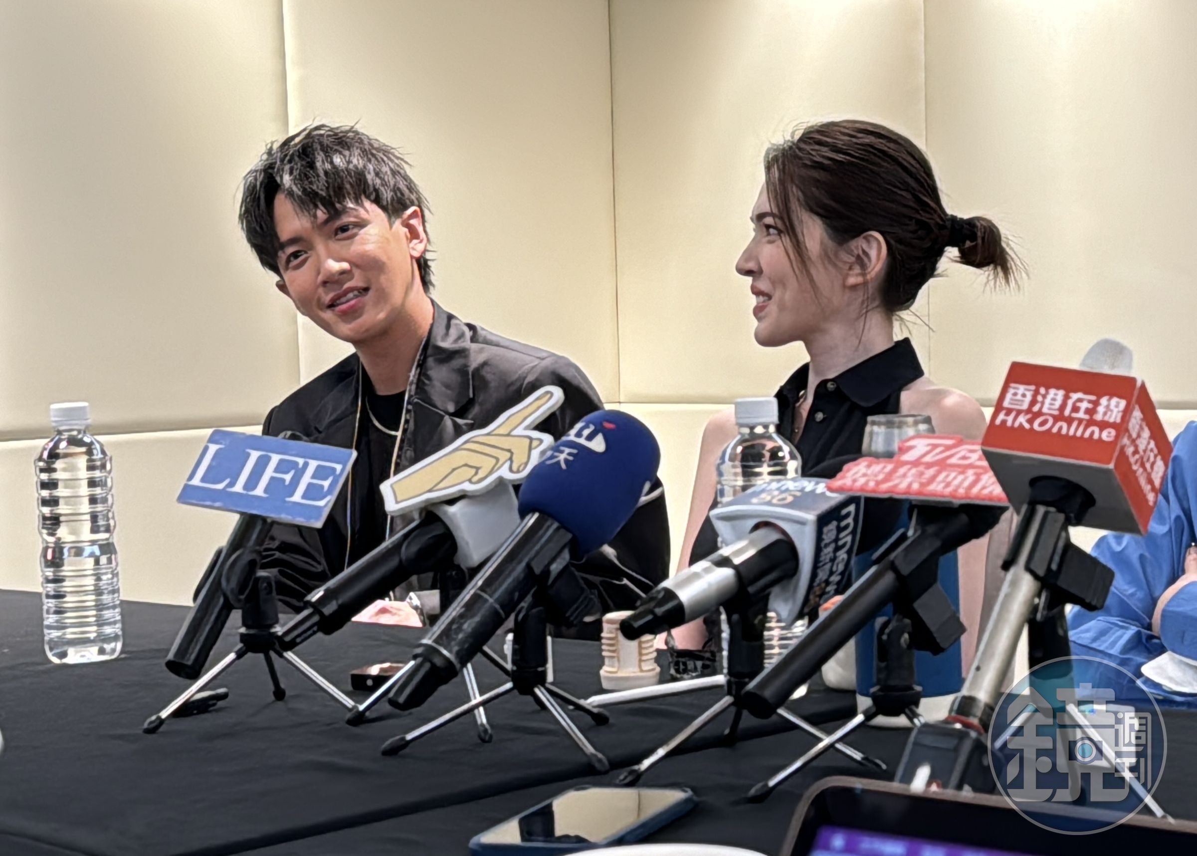 柯震東在公視新戲《不夠善良的我們》上演姐弟戀。