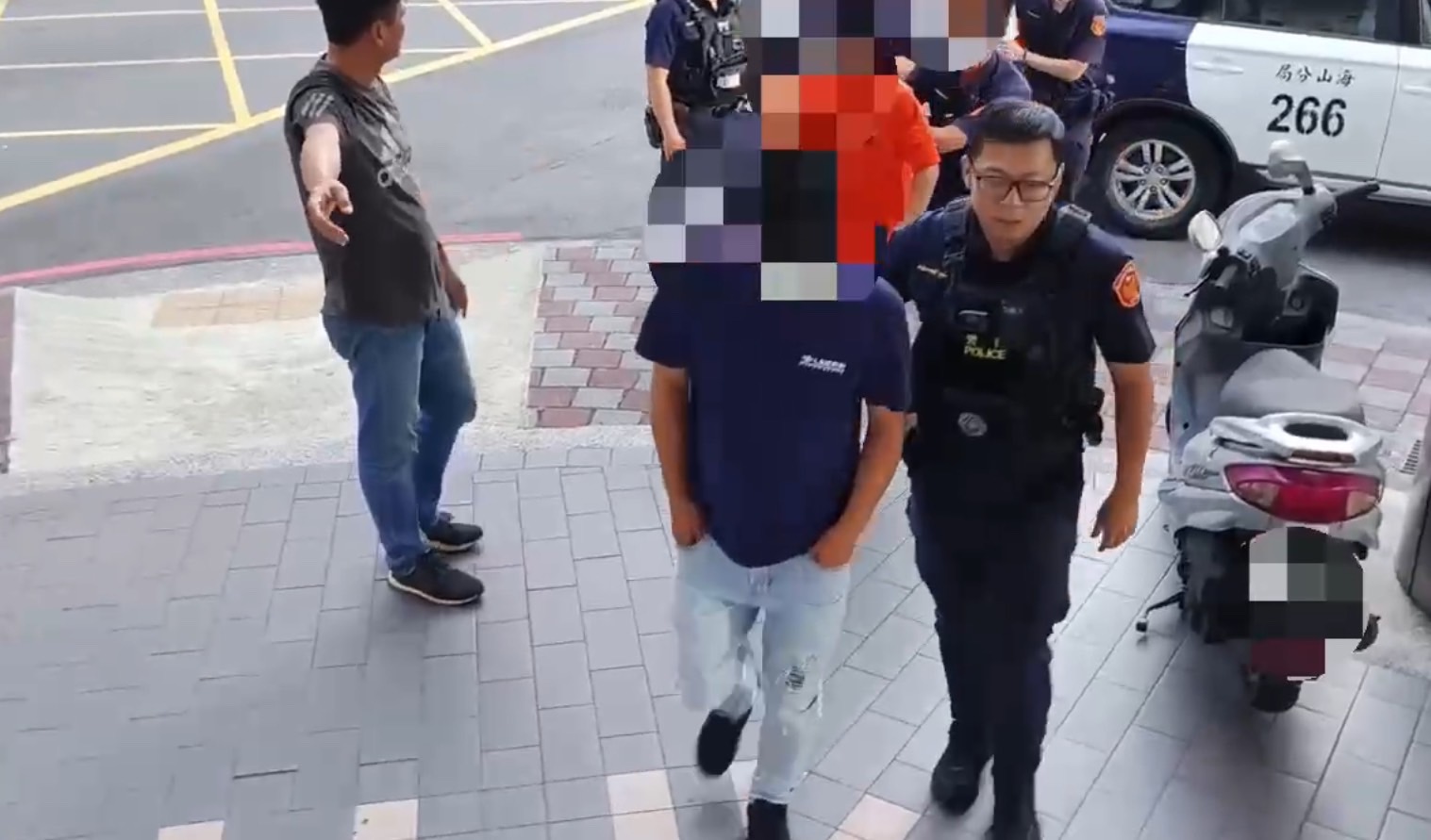 劉姓男子因與同事發生衝突，造成2人受傷。（海山分局提供）