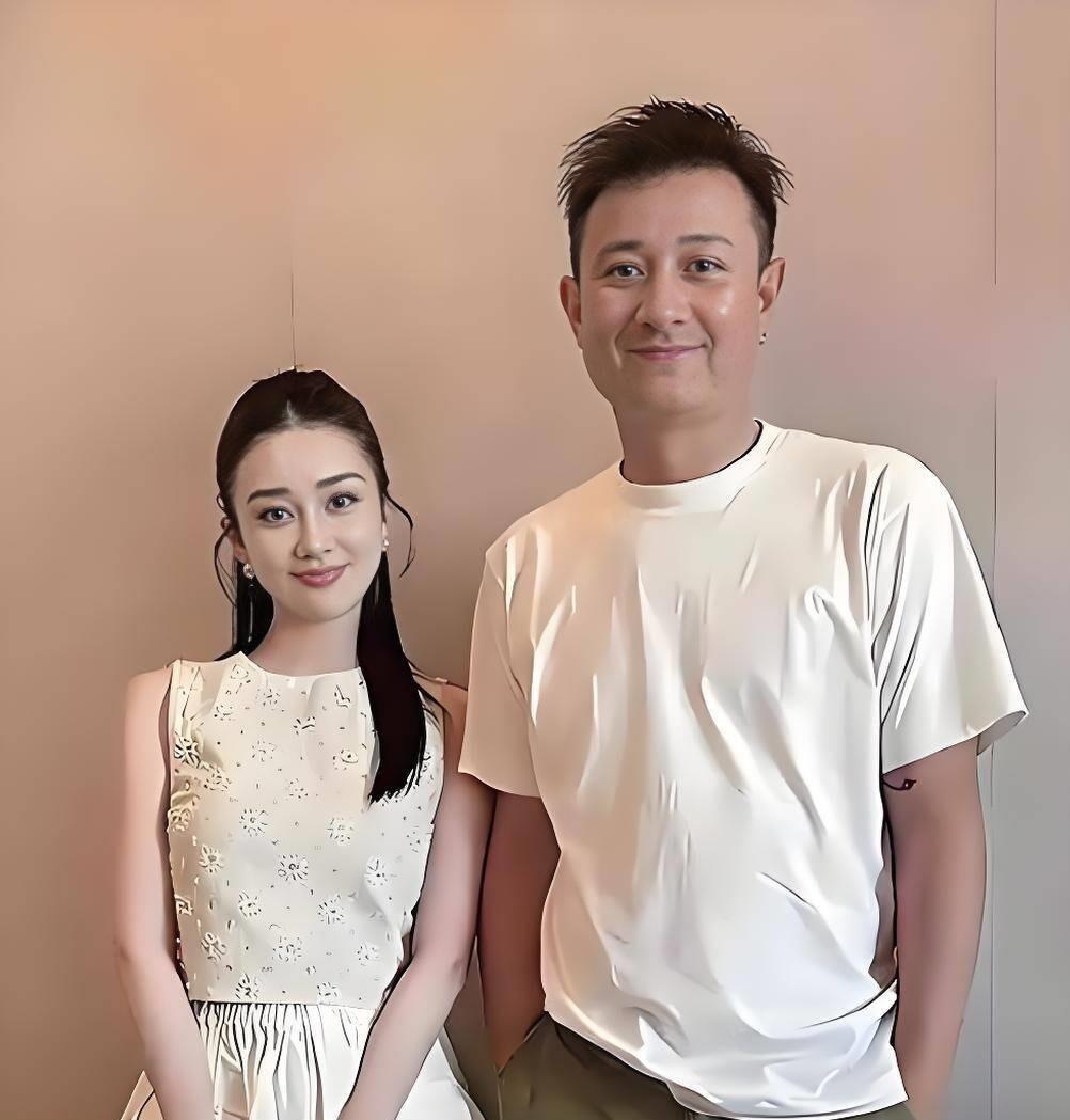 文章與姚笛拍《裸婚時代》擦出愛火，男方在妻子孕期出軌被拍，形象全毀遭全面封殺，如今已轉戰餐飲。（姚笛微博/微博圖片）