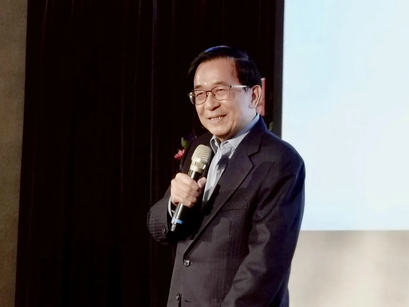 陳水扁新節目臨時被喊卡，他今天發文嘆，聽到卓榮泰3個字「比起外頭的天氣心更冷」。 （翻攝自陳水扁新勇哥物語臉書）