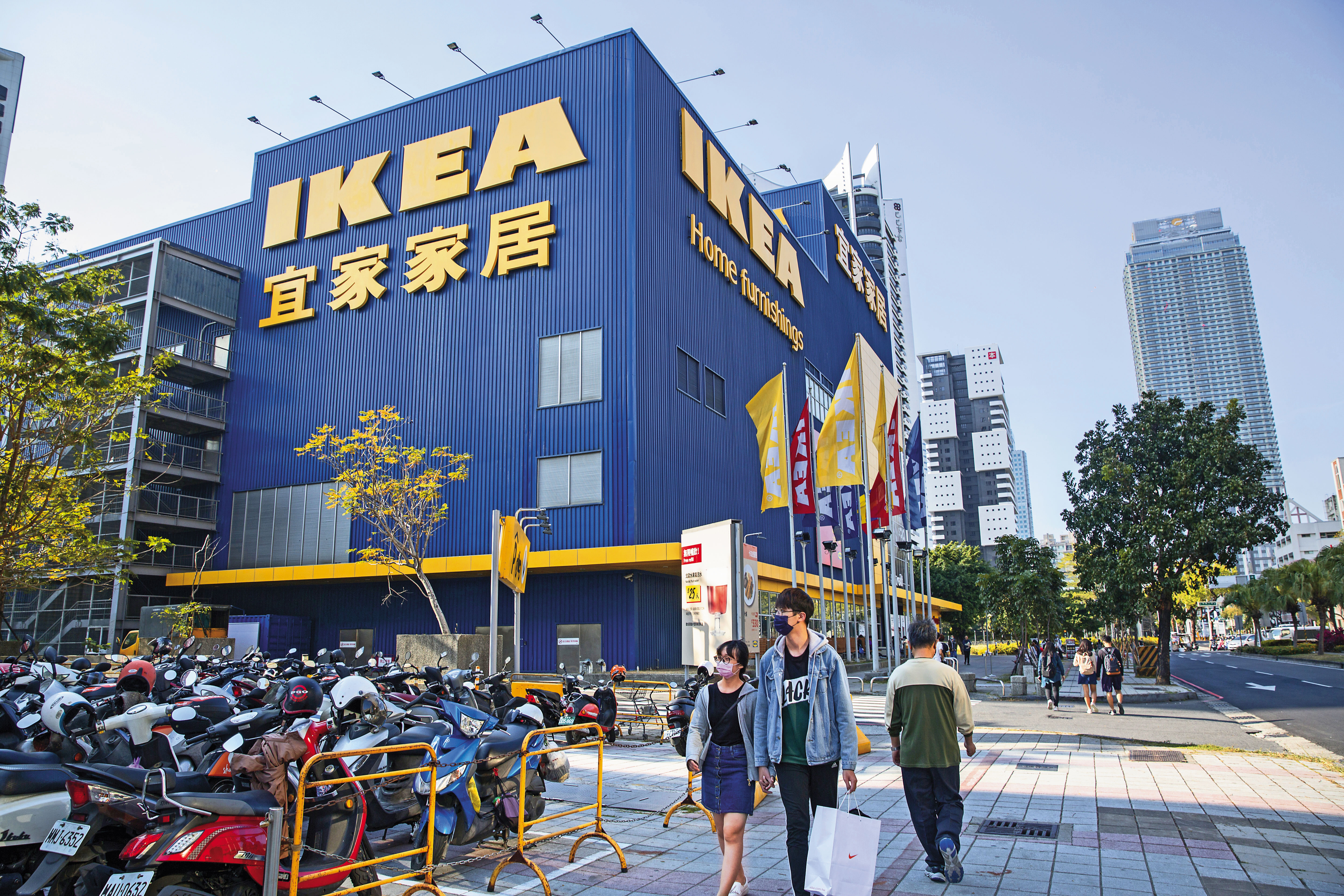 佘博文認為，A級物件要有足夠的生活機能，包括購物商場和公園。