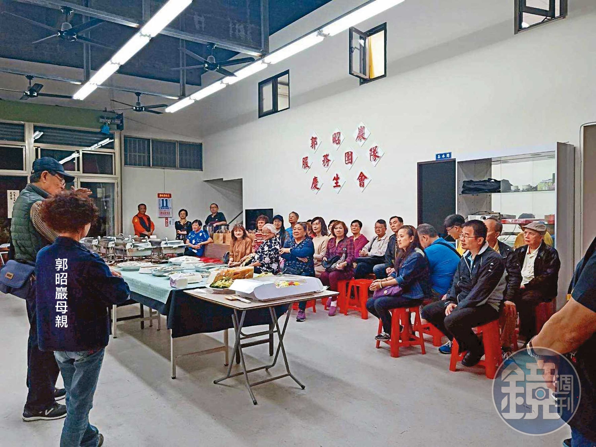 辜萬益遭控用公款替郭昭巖在義交中隊辦慶生會,引發爭議。(讀者提供)