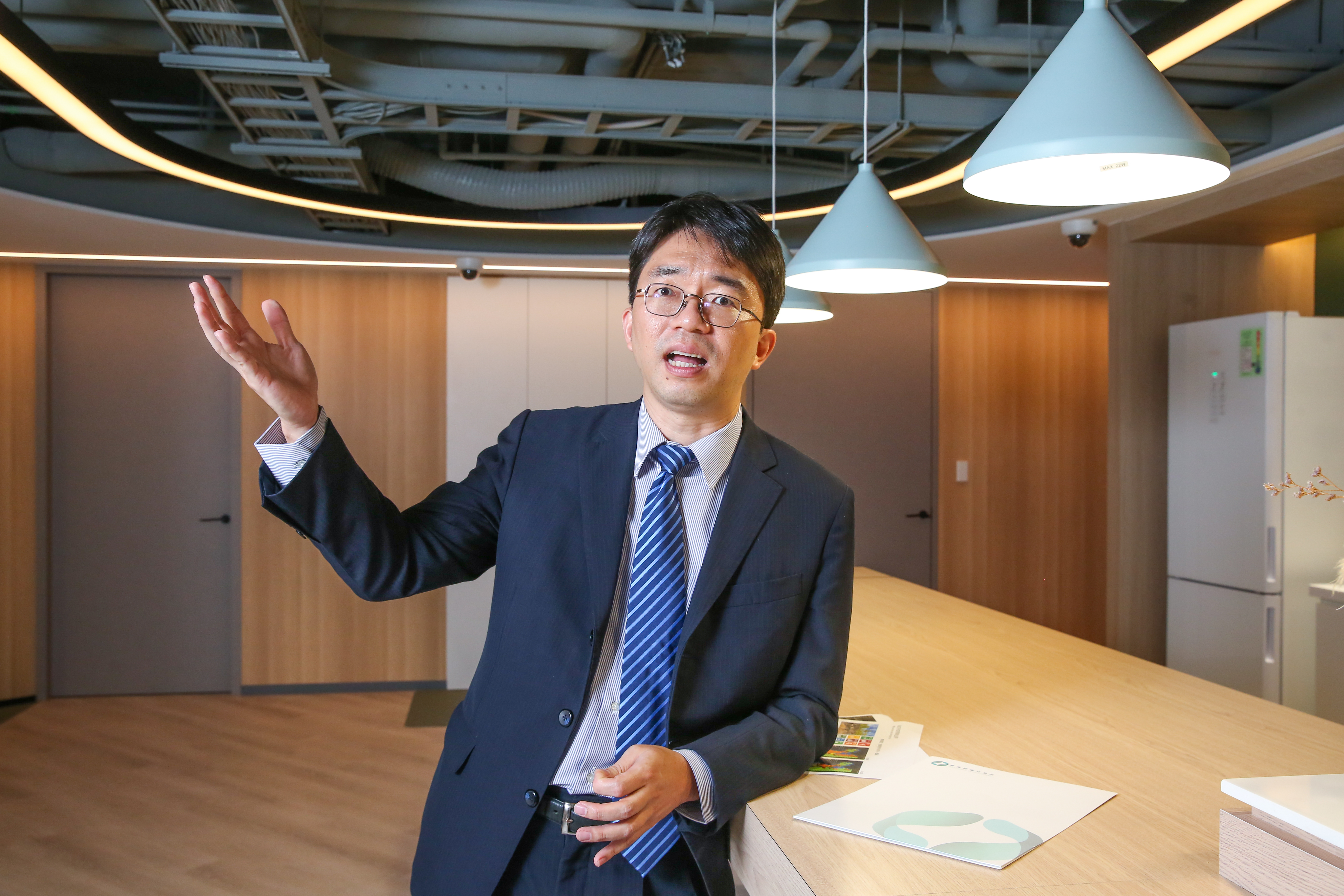 碳交所總經理田建中指出，淨零已讓減少碳排成了一門好生意，未來全世界的碳交所將比證交所多。